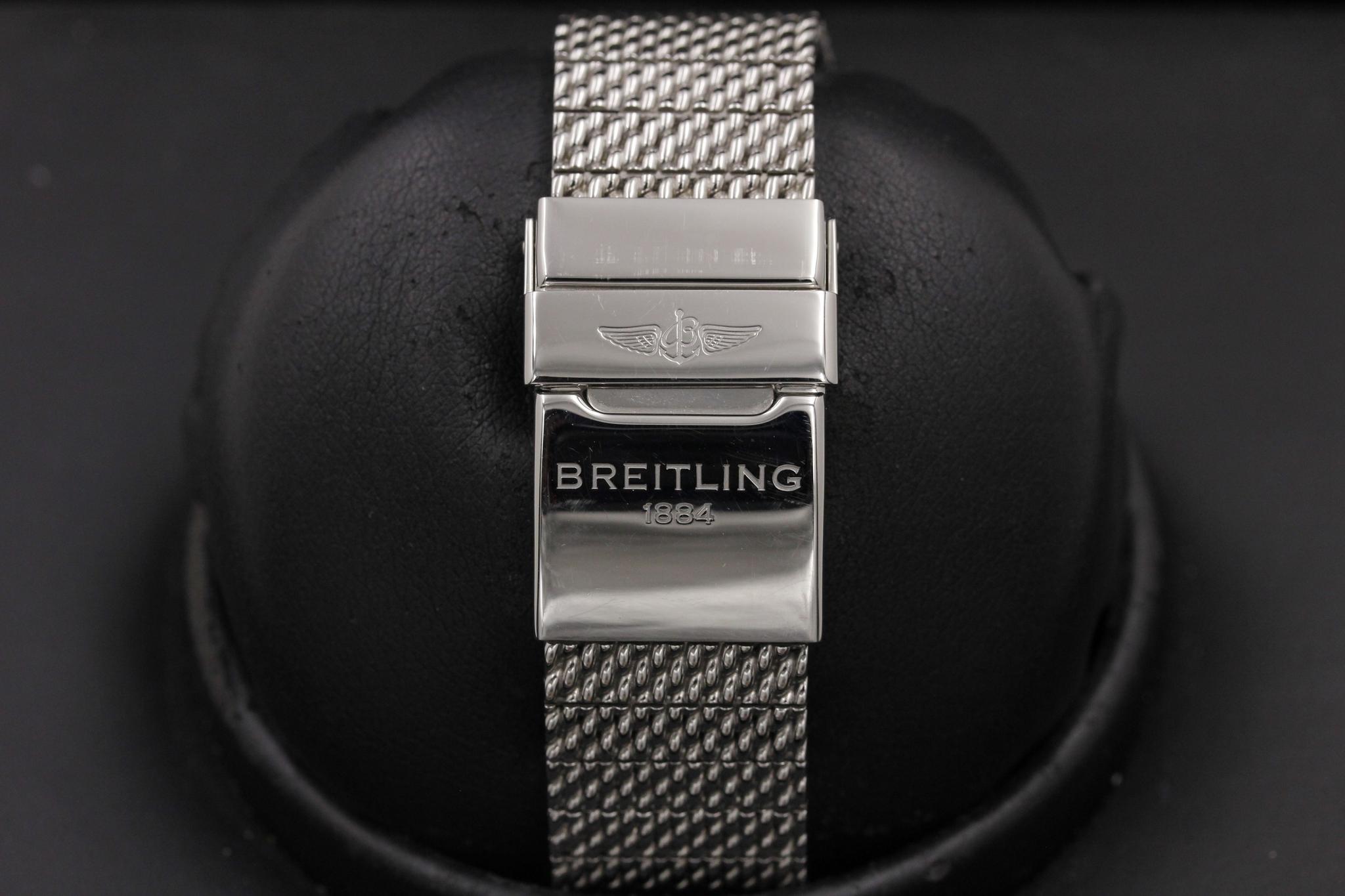 Watch Image 8