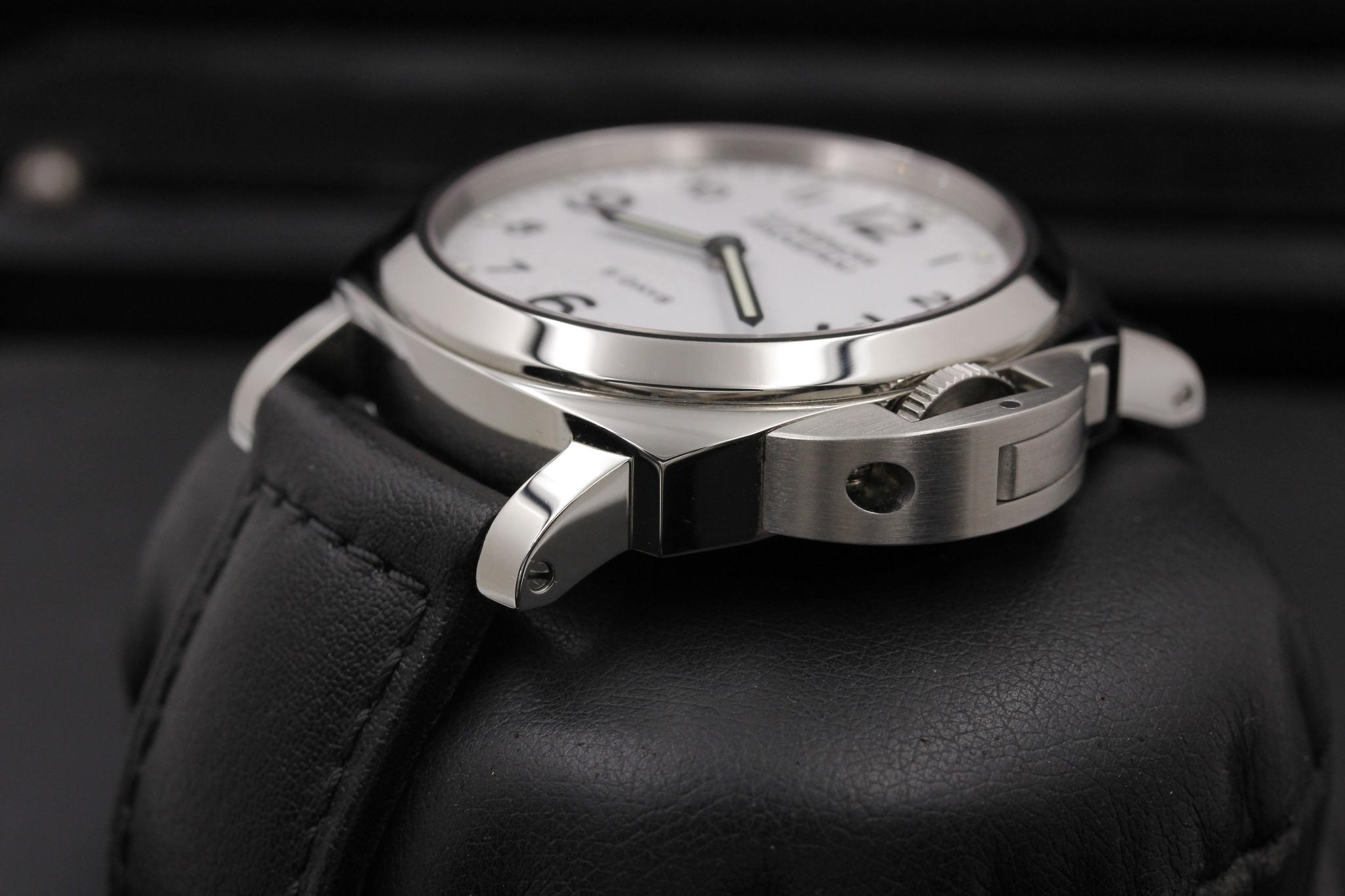 Watch Image 2