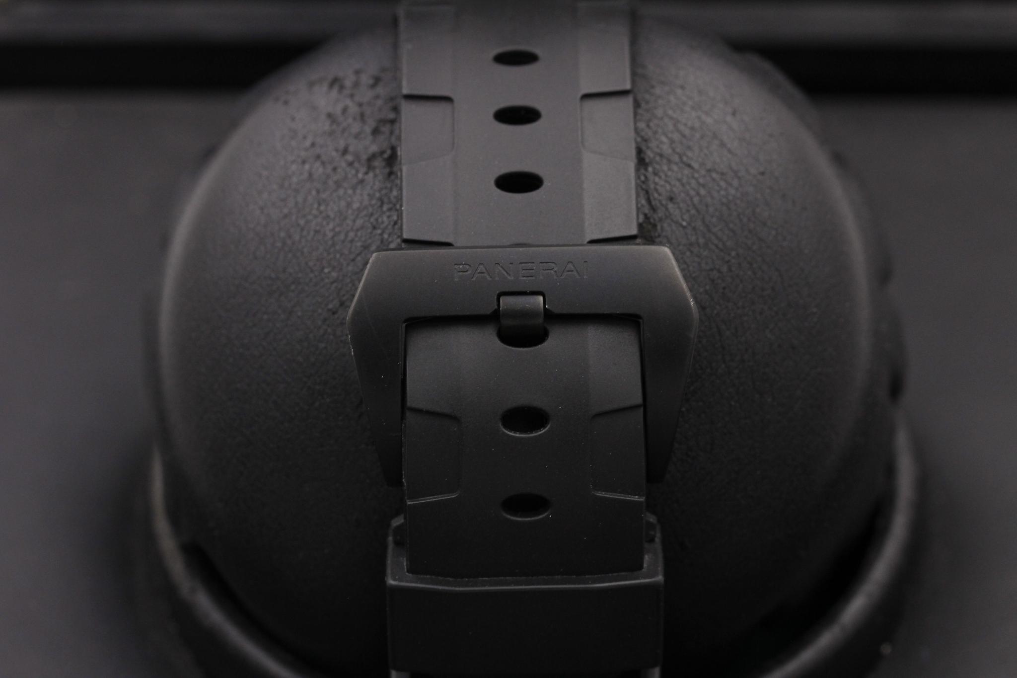 Watch Image 8