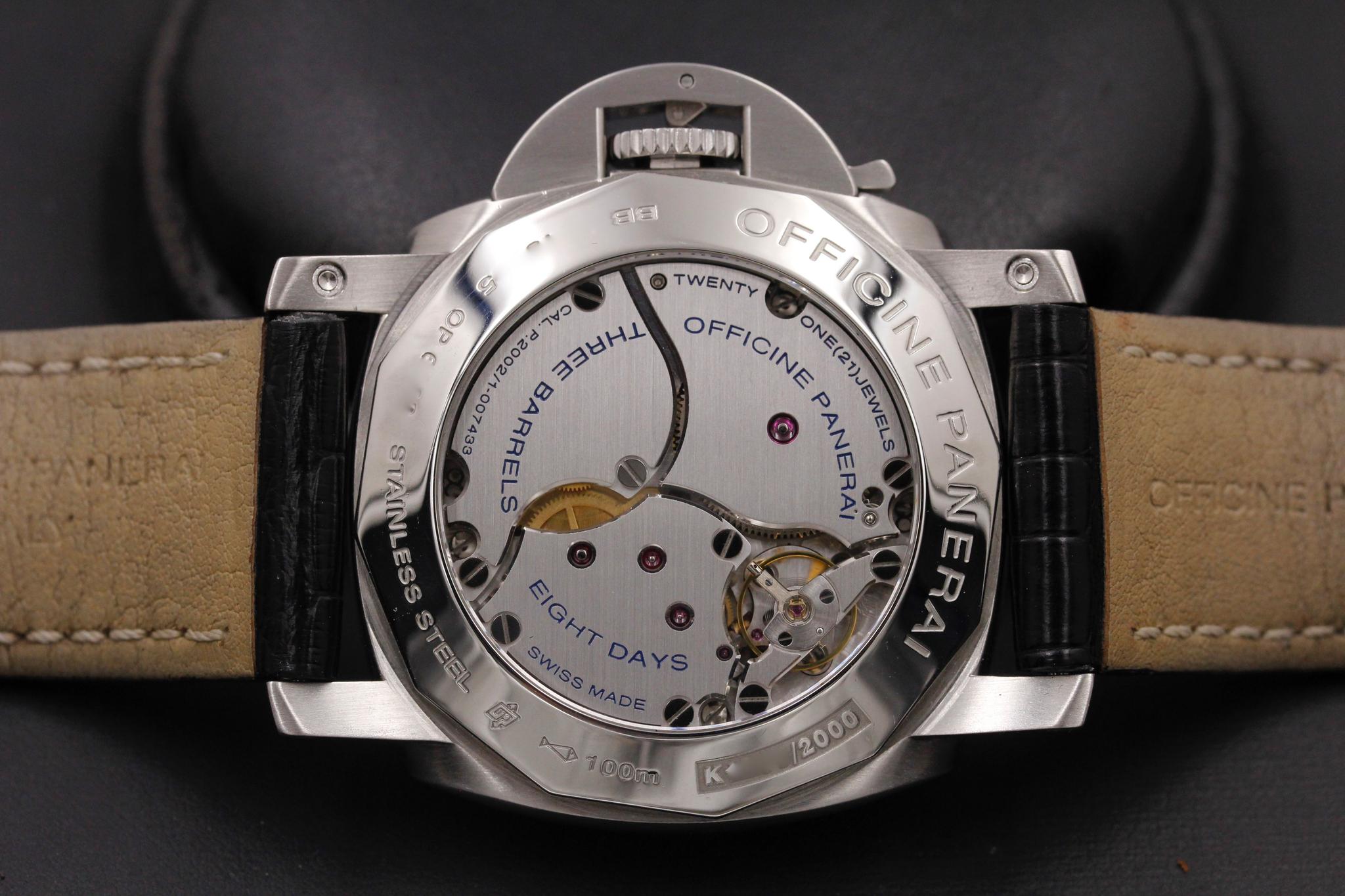 Watch Image 7