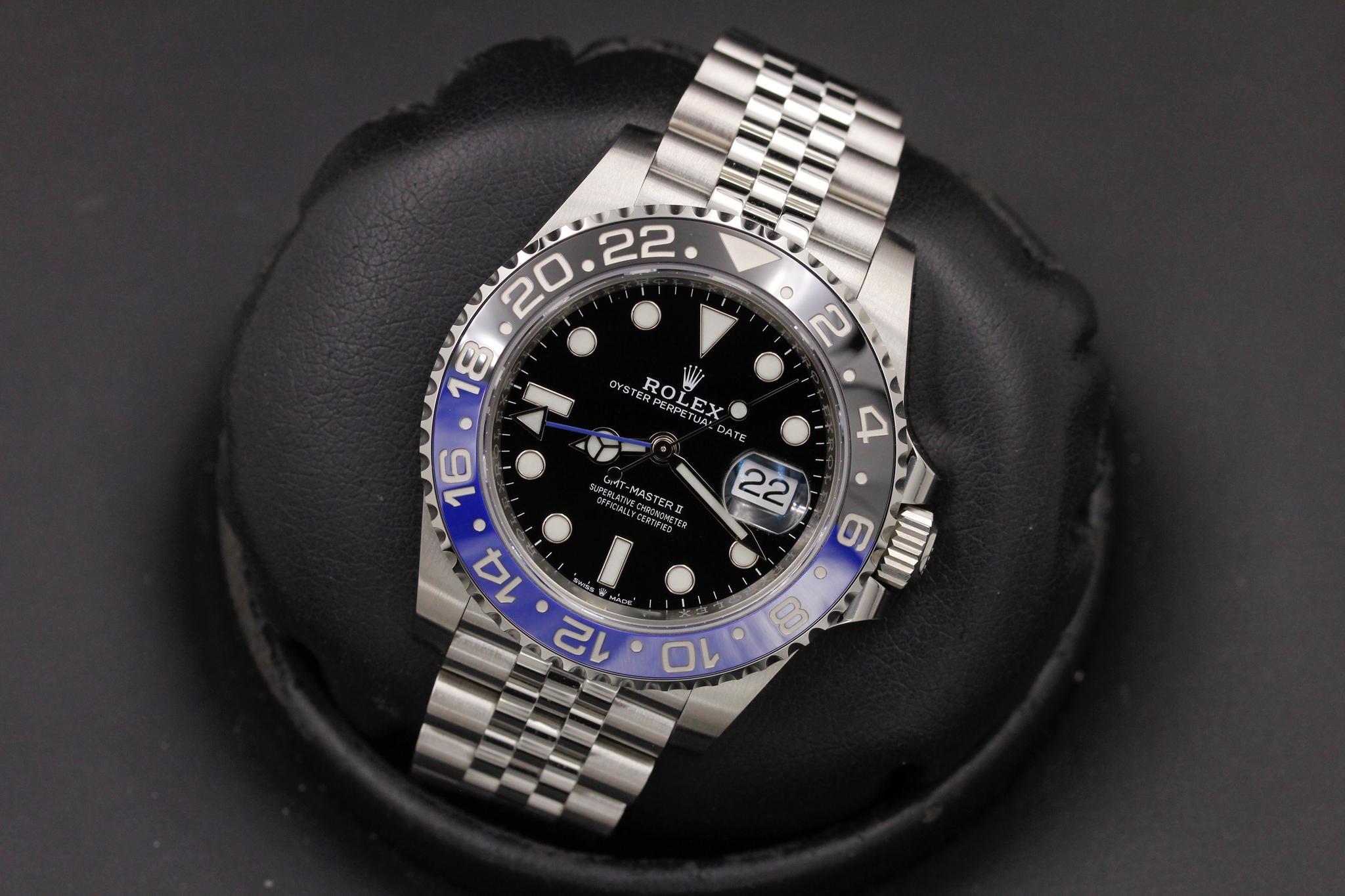 Watch Image 9