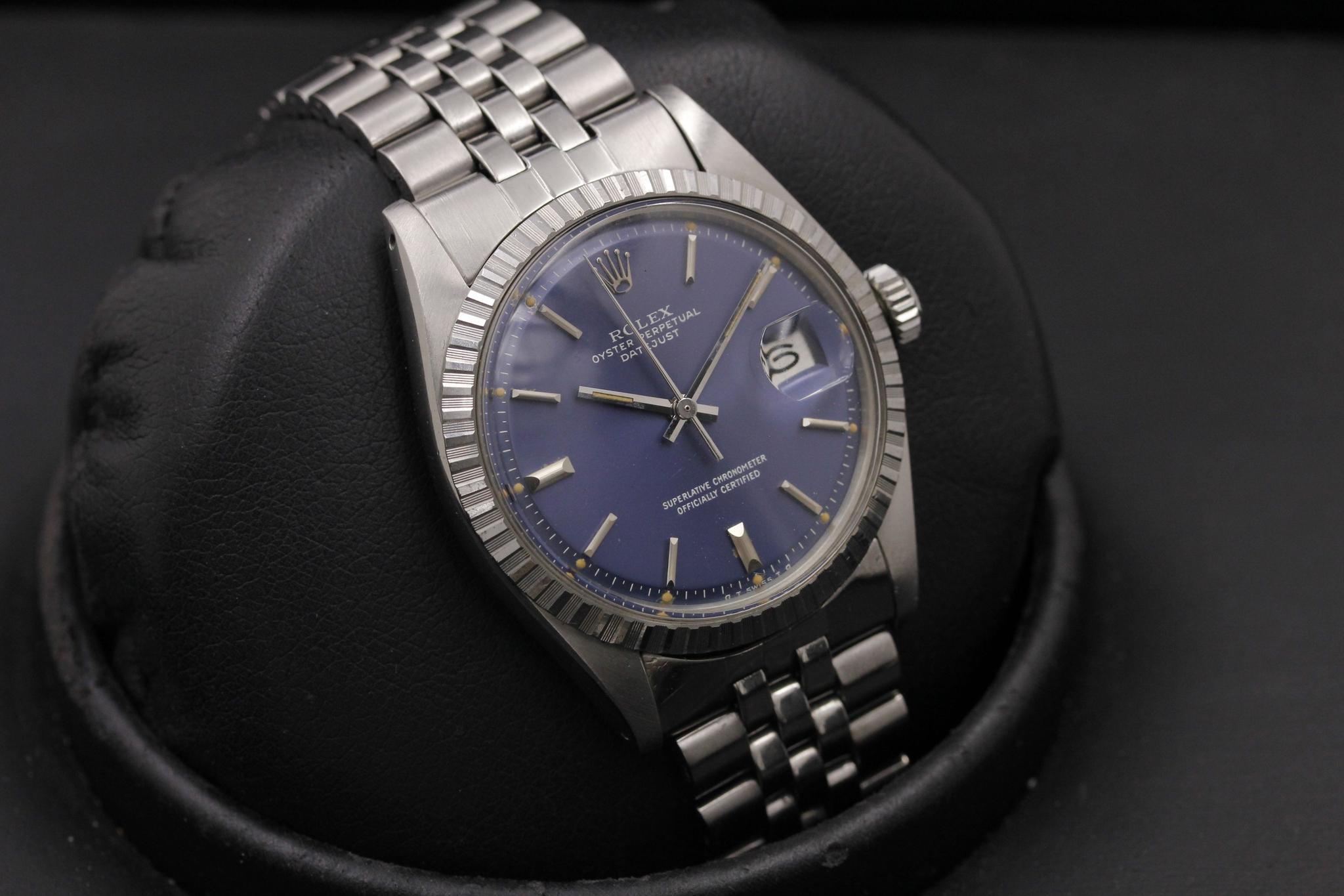 Watch Image 14