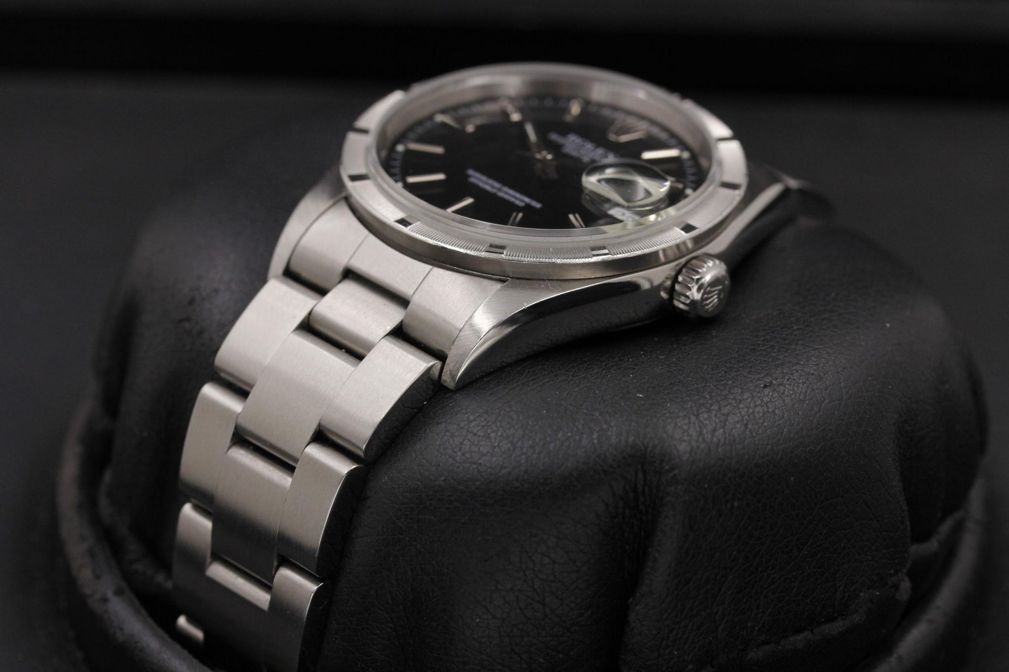 Watch Image 2