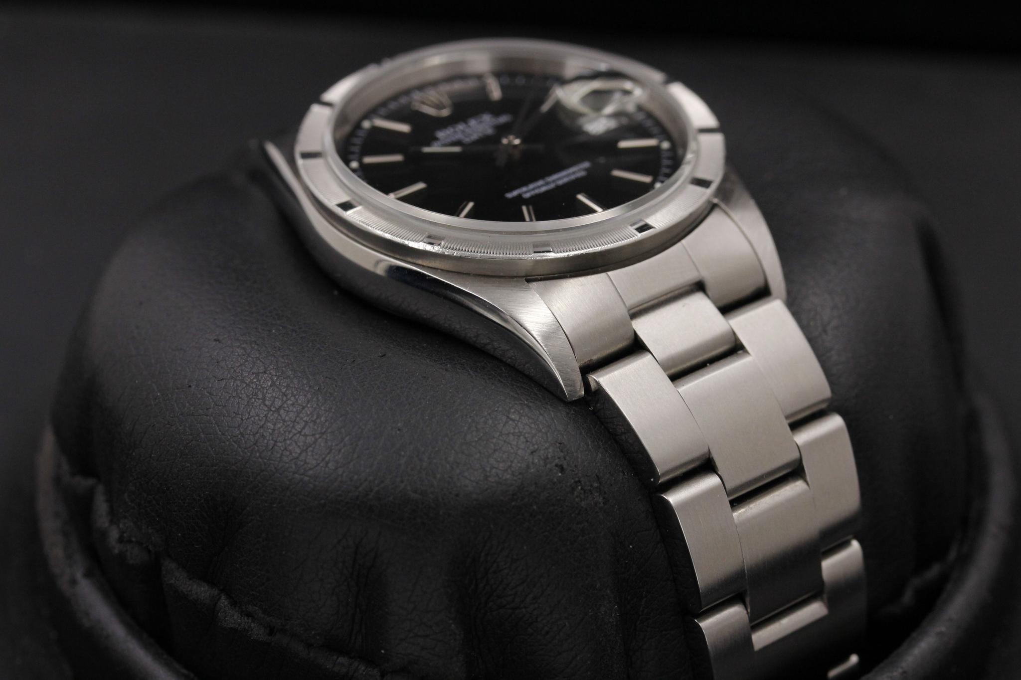 Watch Image 6