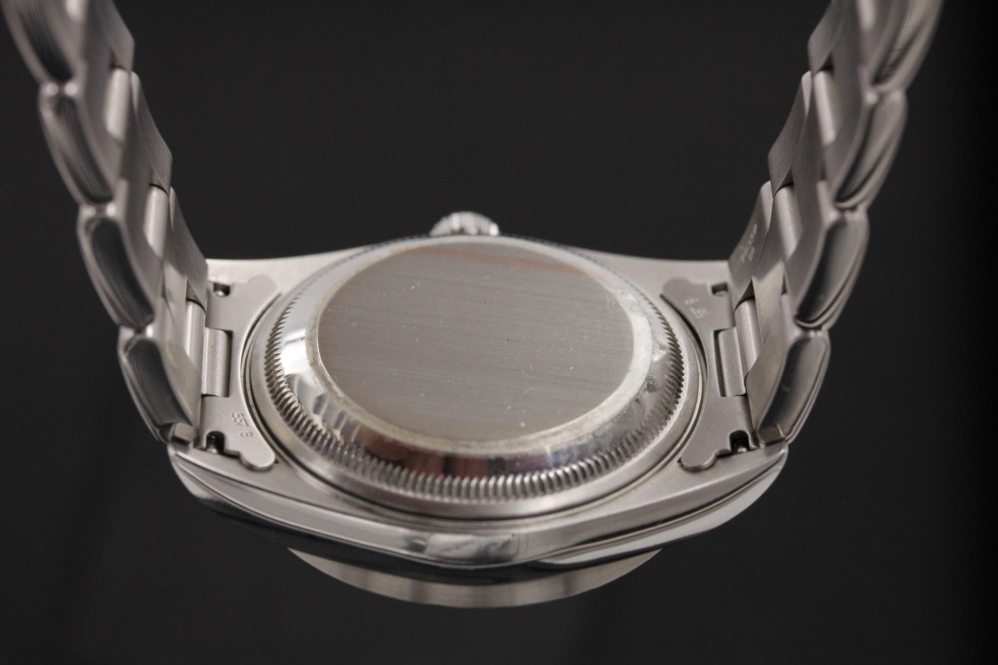 Watch Image 7