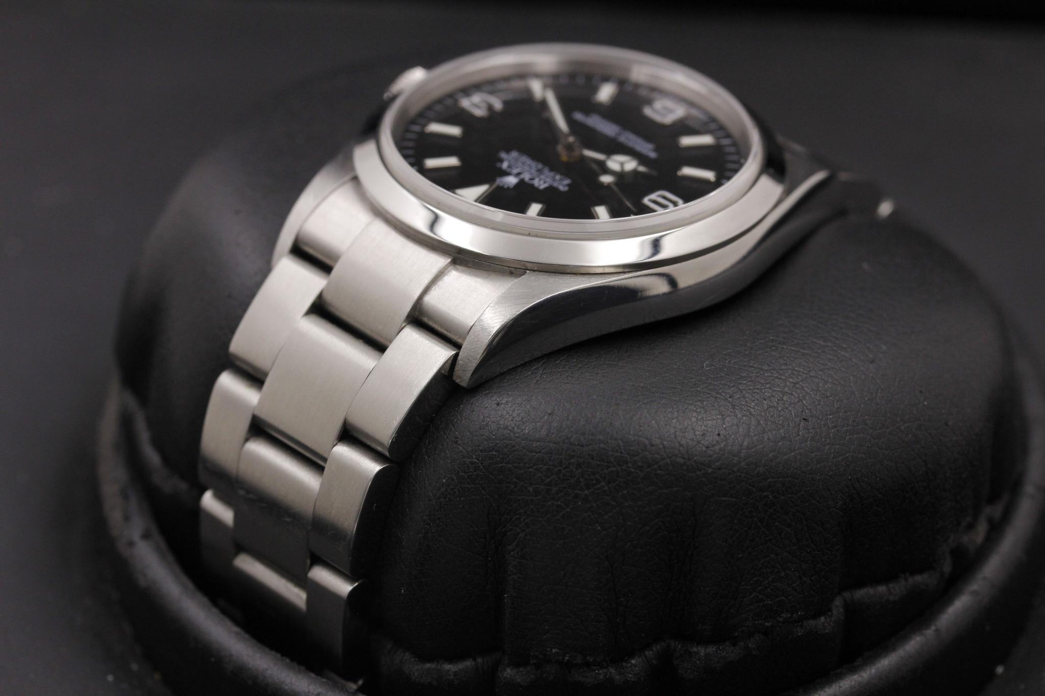 Watch Image 5