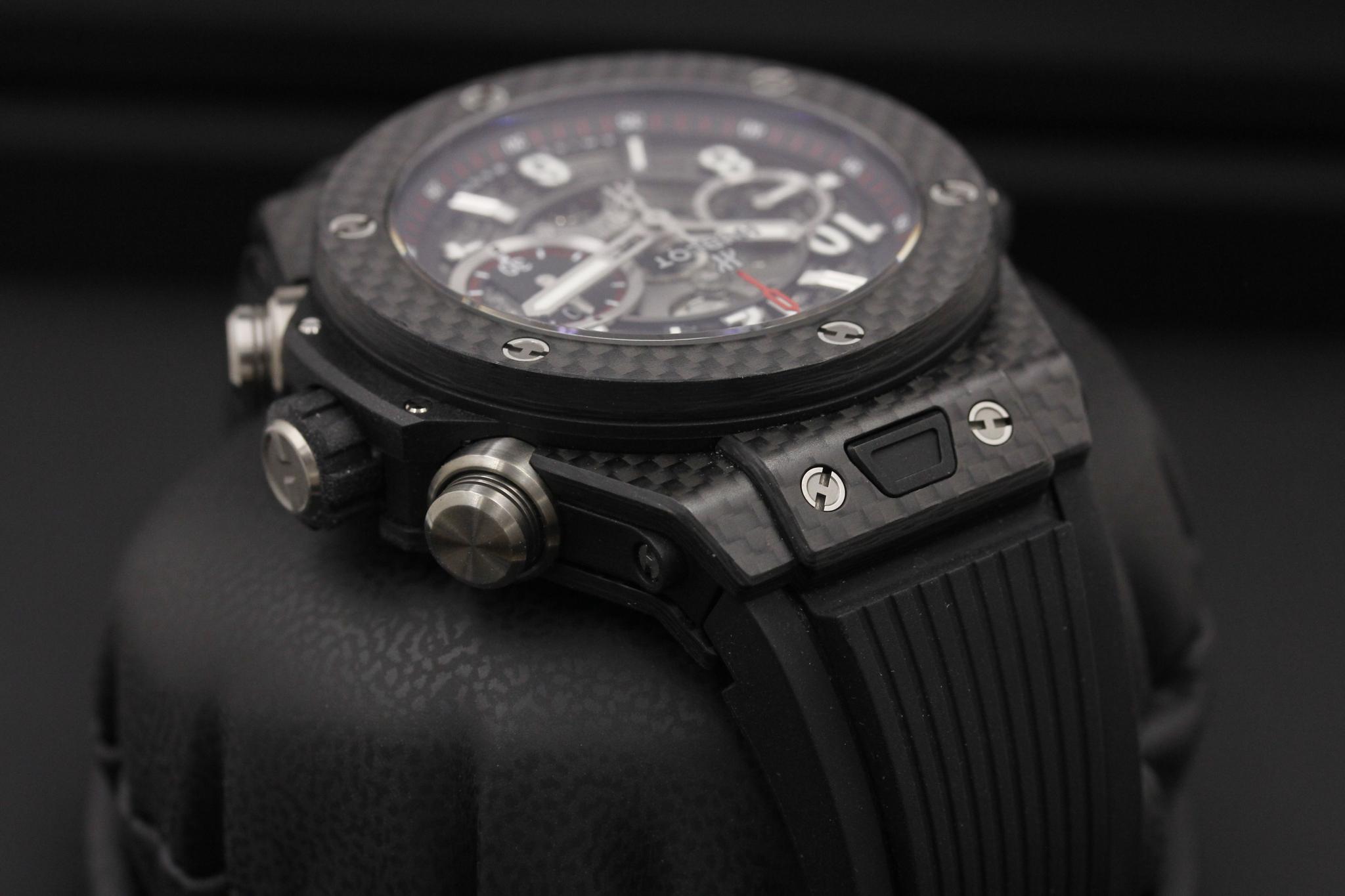 Watch Image 4