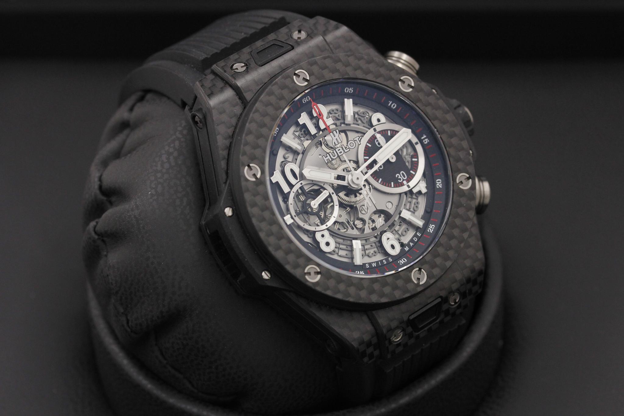 Watch Image 10
