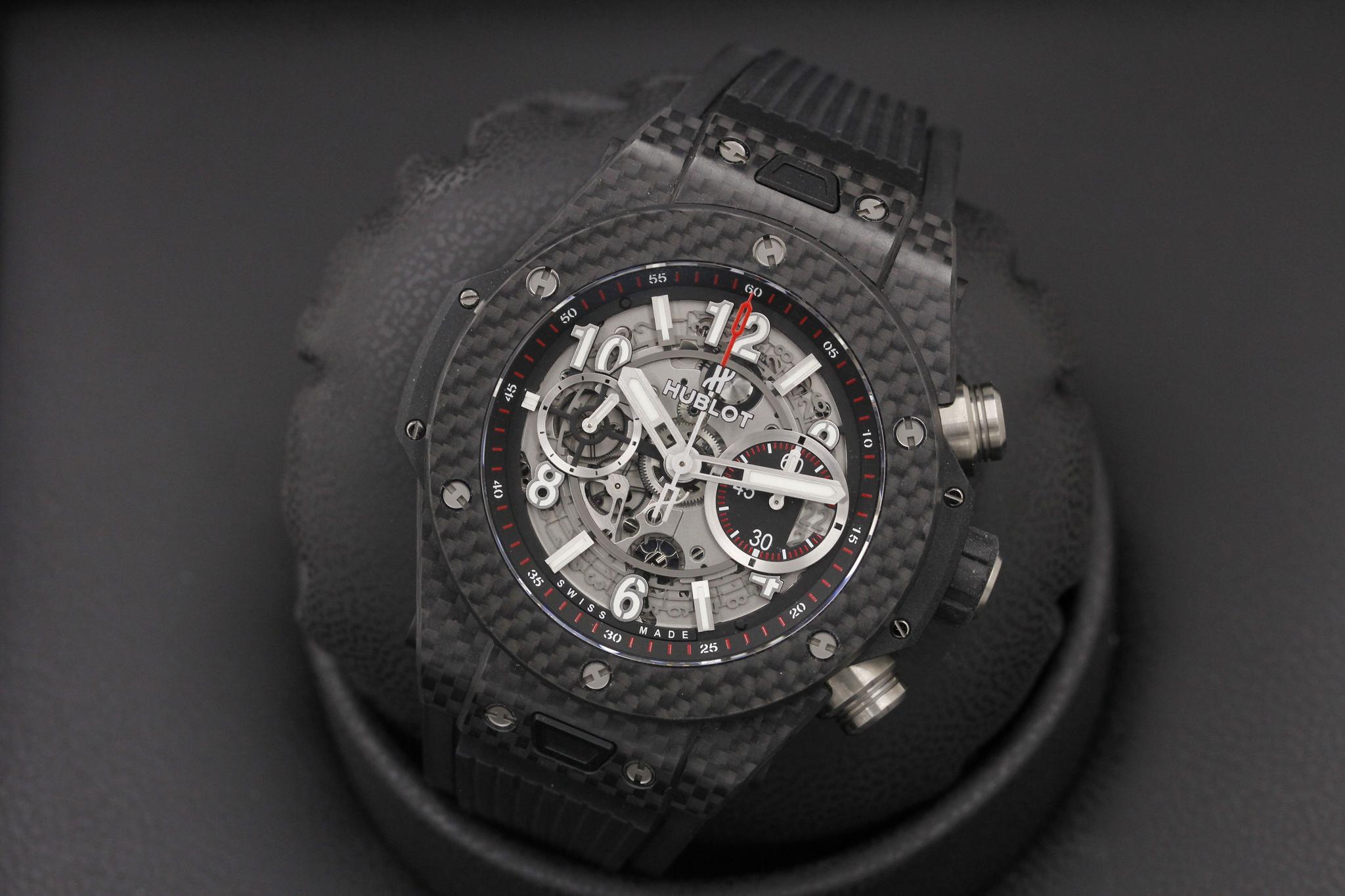 Watch Image 9