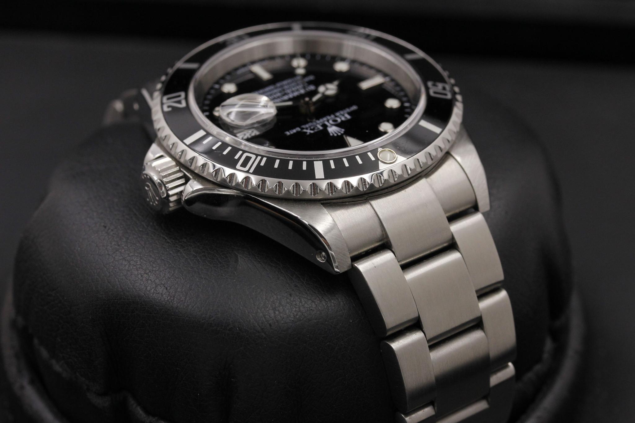 Watch Image 4