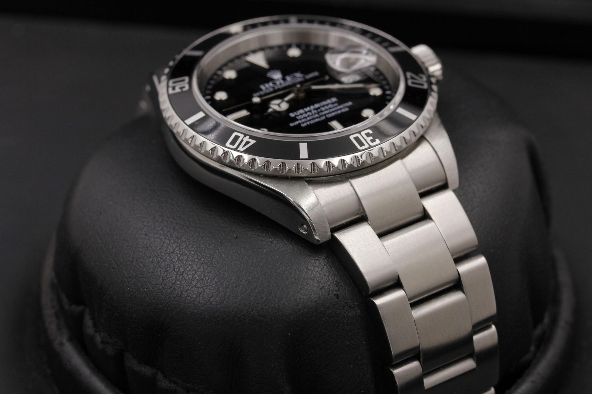 Watch Image 6