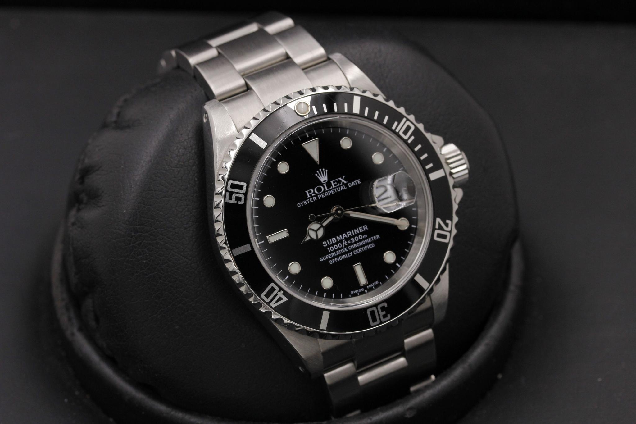 Watch Image 11
