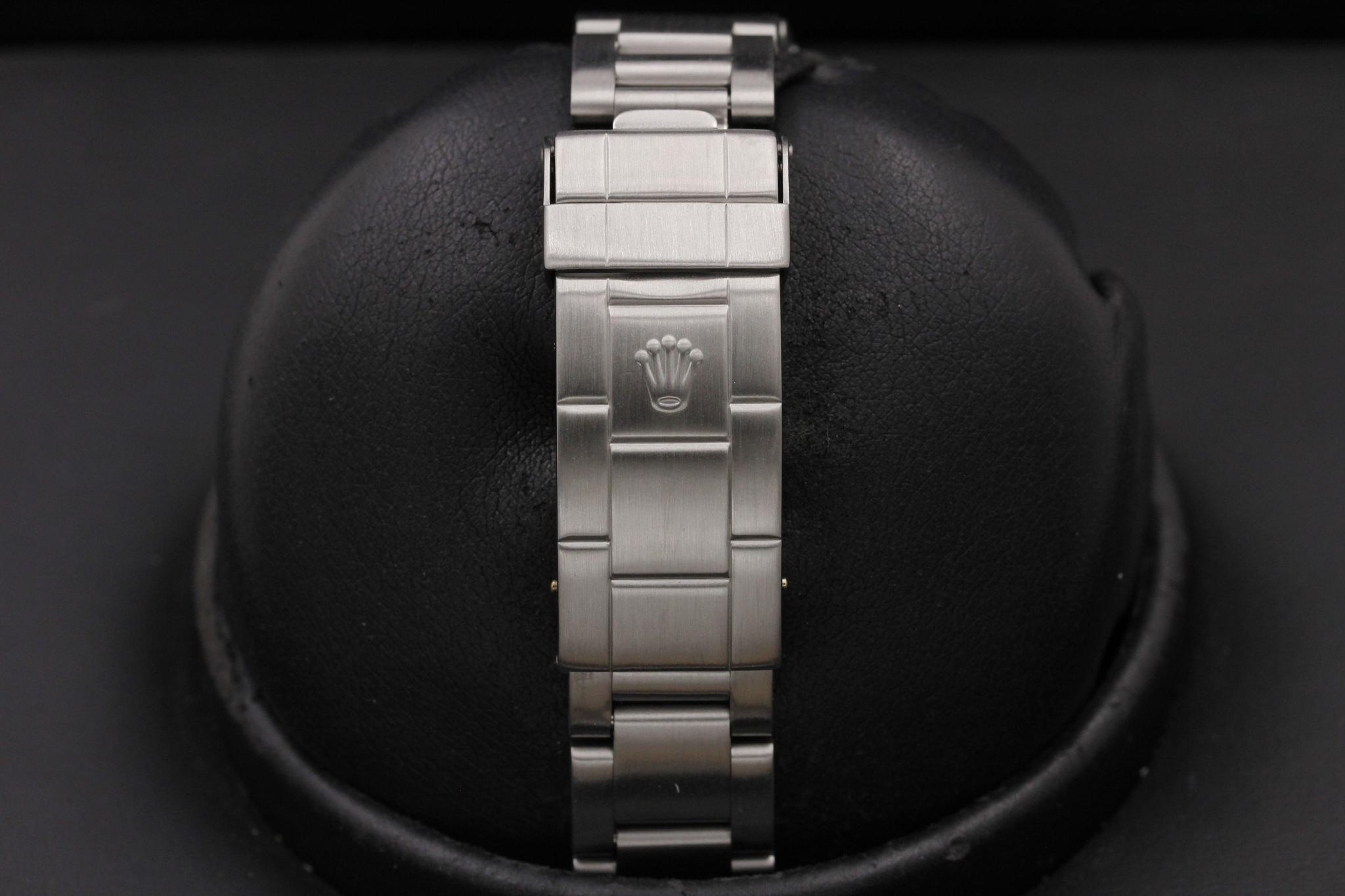 Watch Image 8