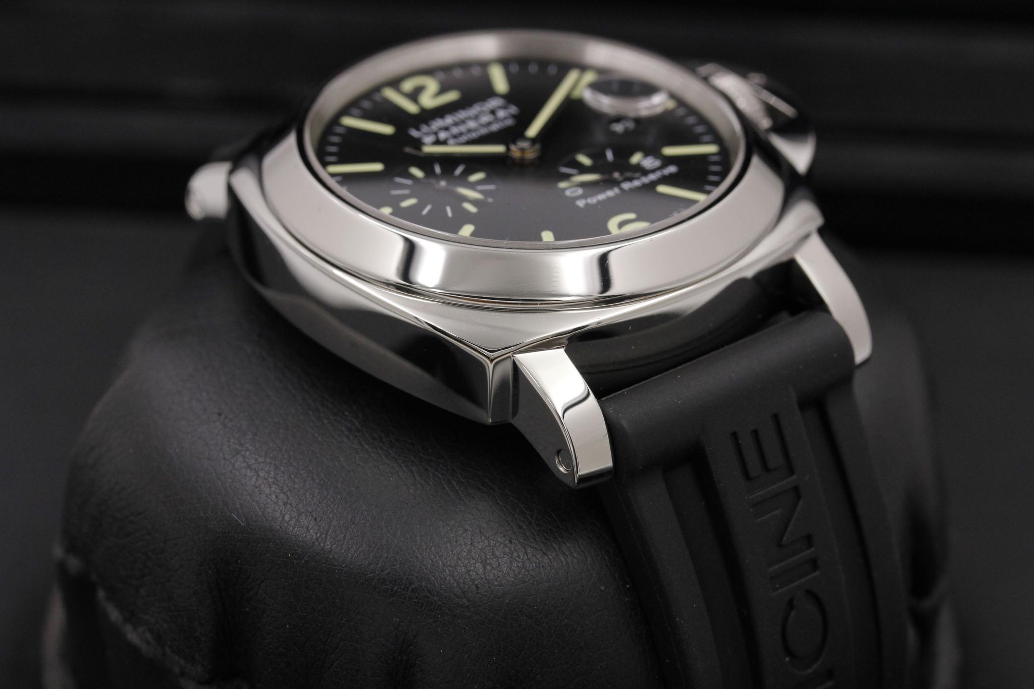 Watch Image 6