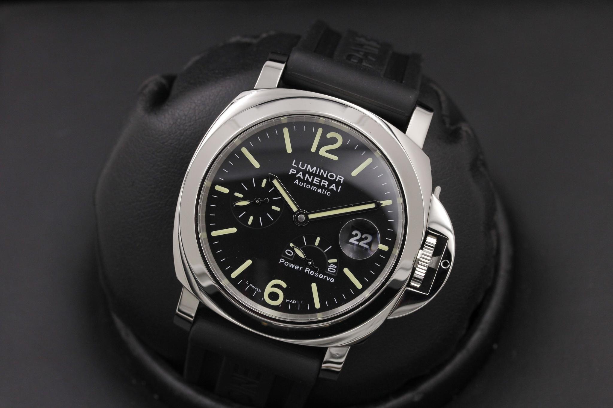 Watch Image 9