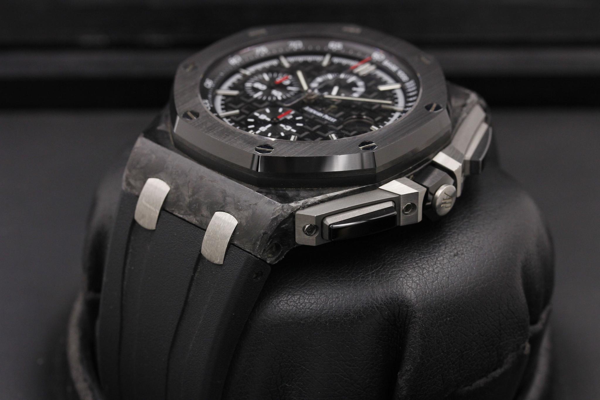 Watch Image 2