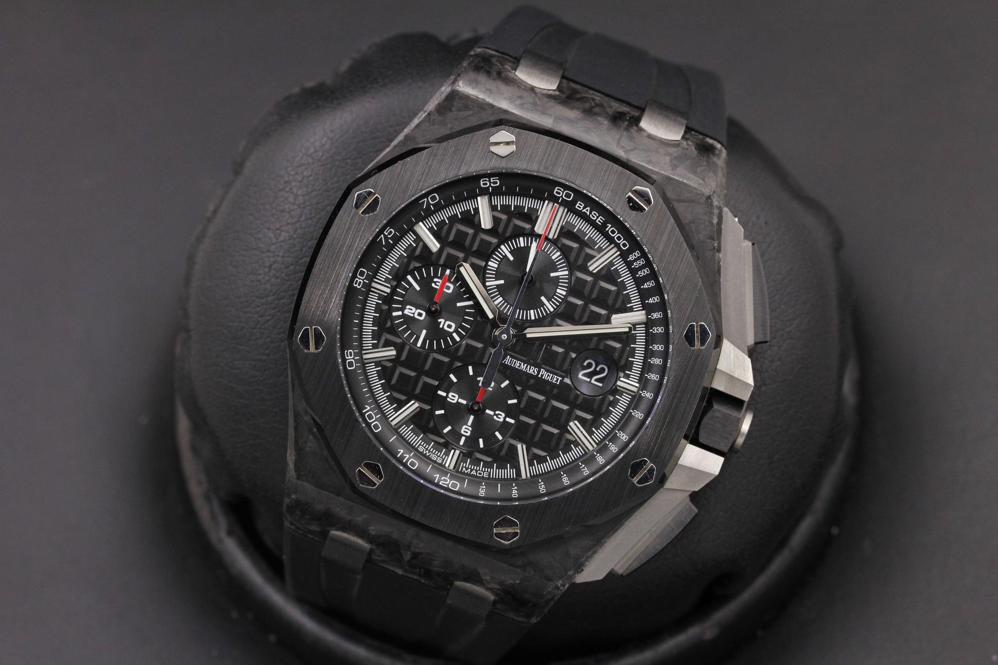 Watch Image 9