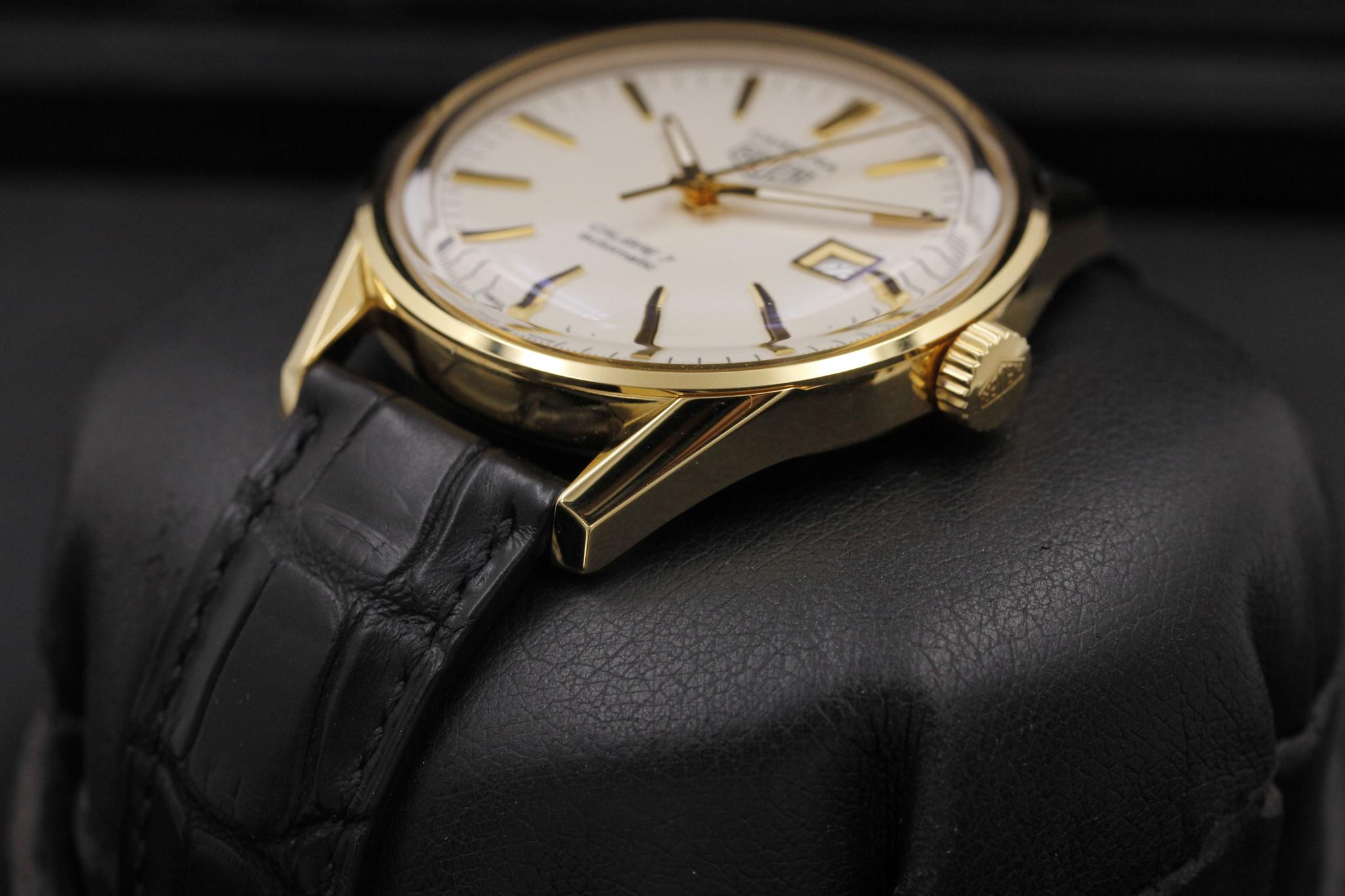 Watch Image 2