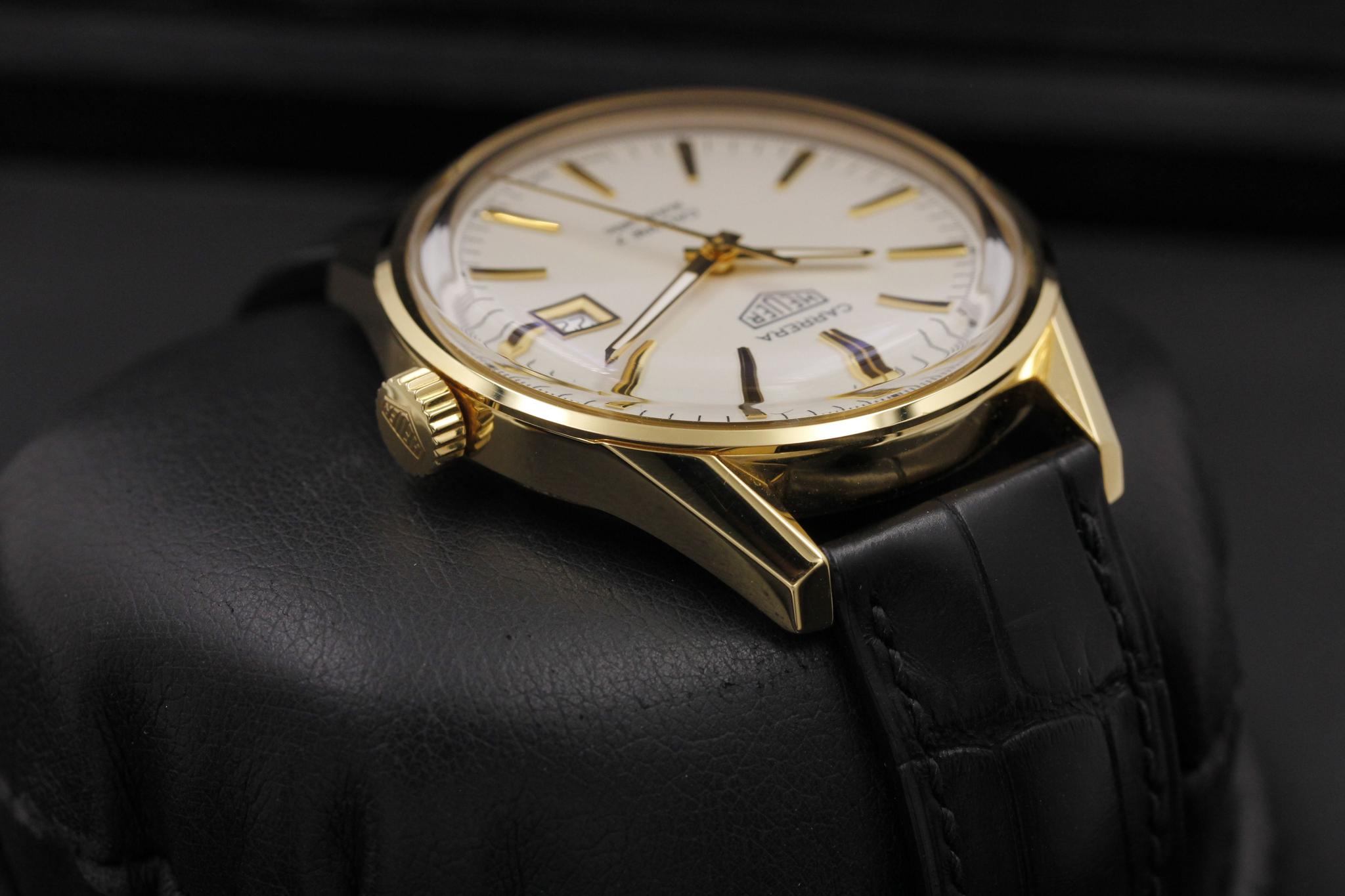 Watch Image 4