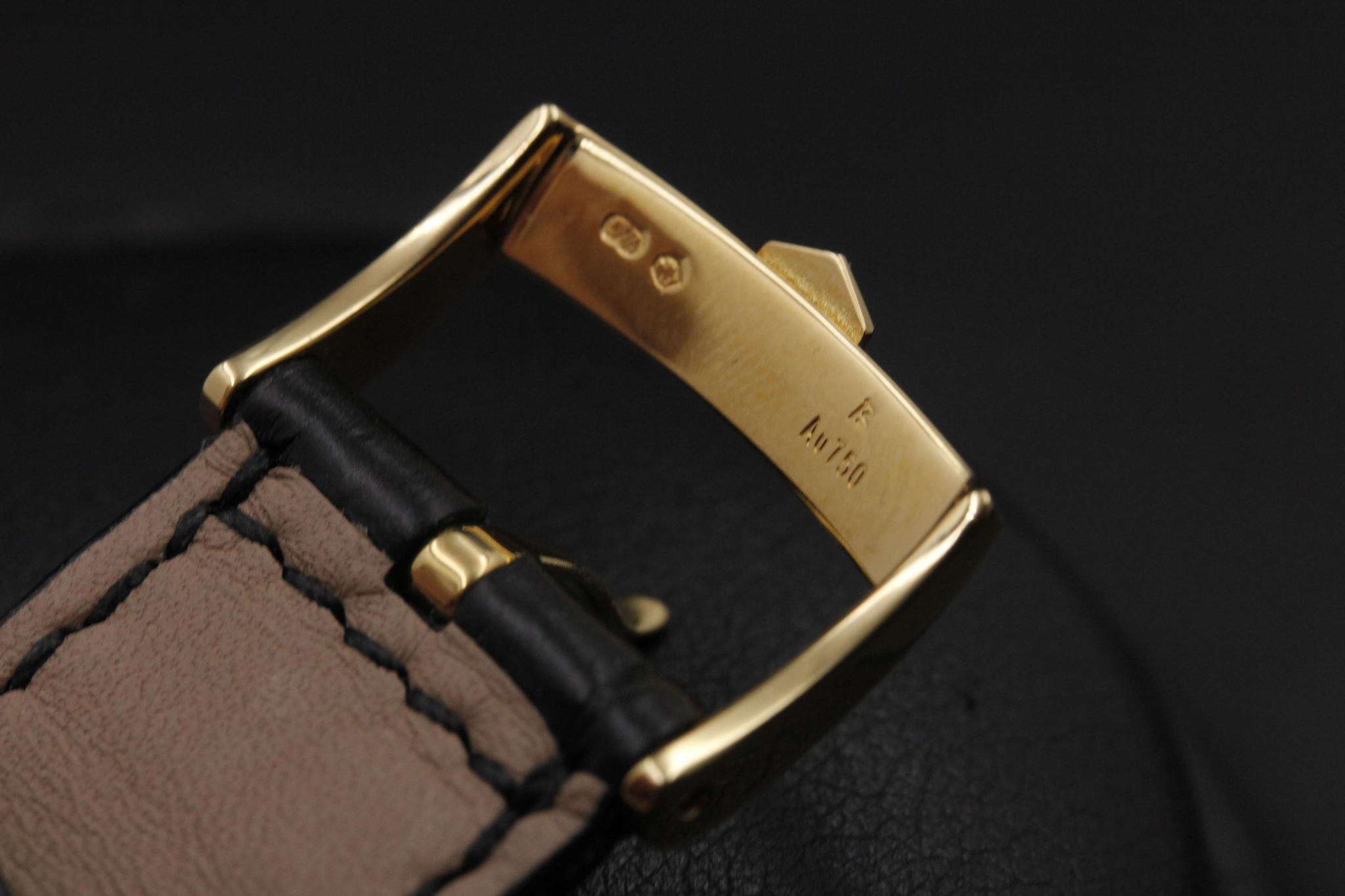 Watch Image 9