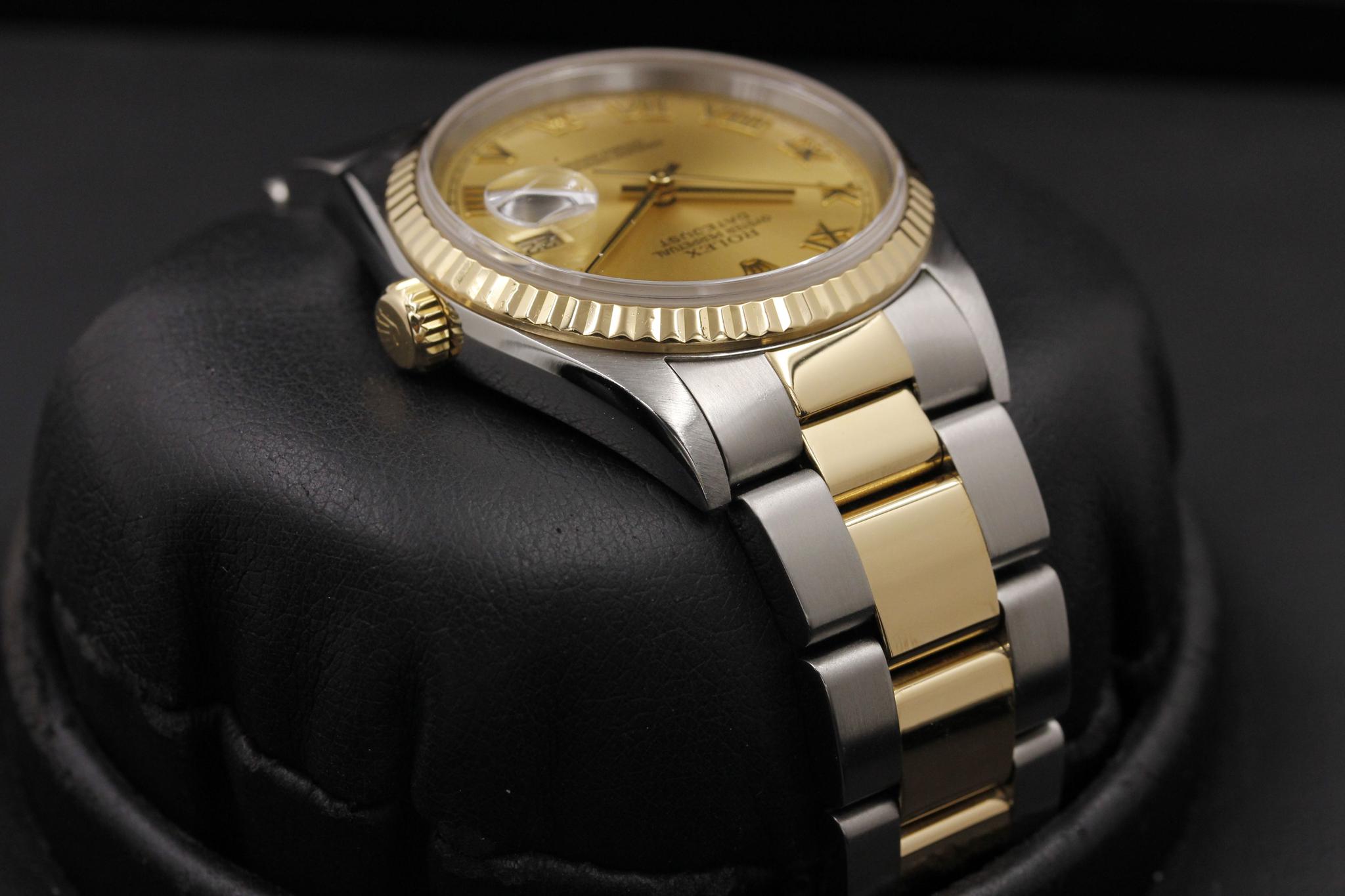 Watch Image 4