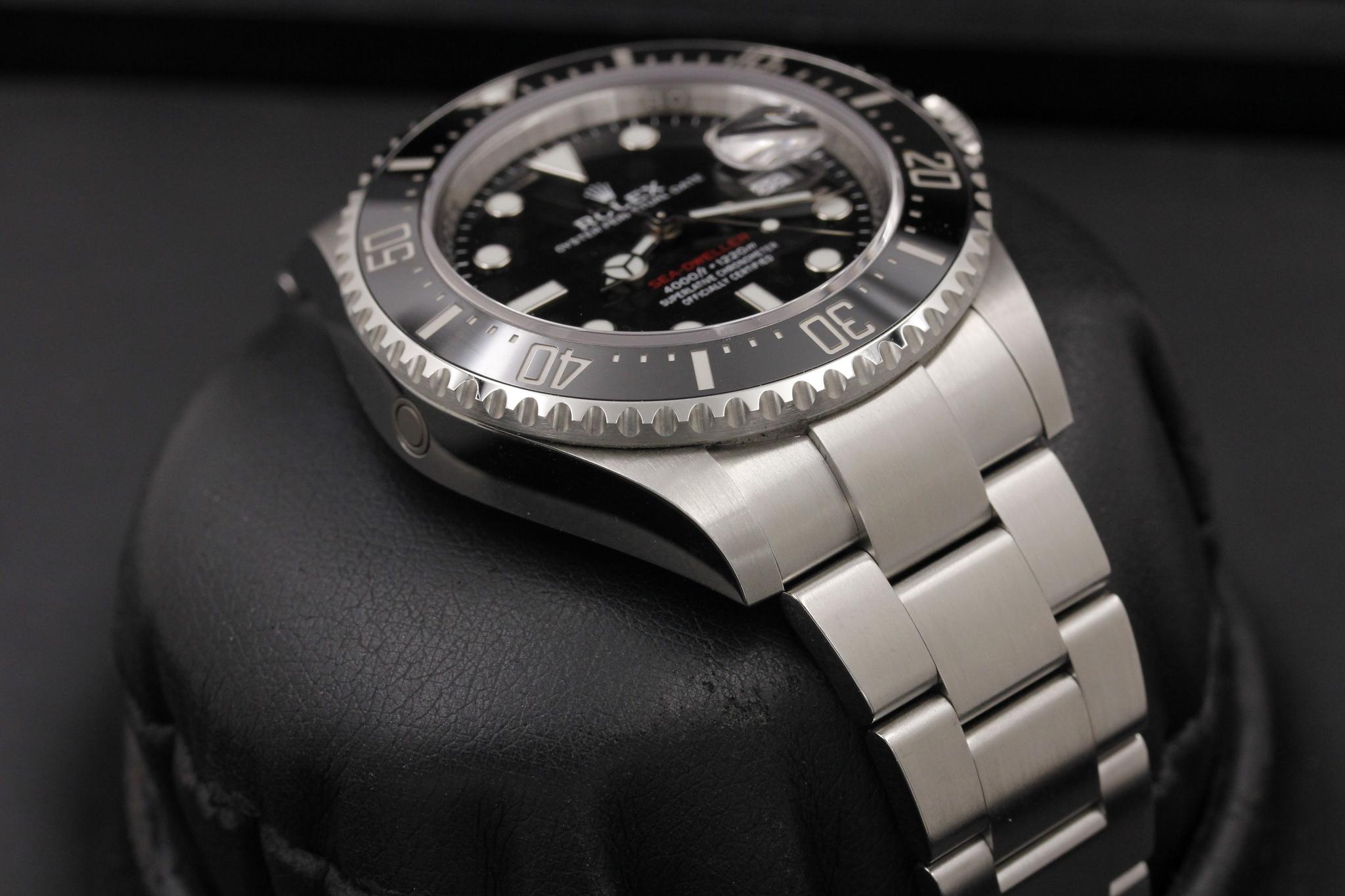 Watch Image 6