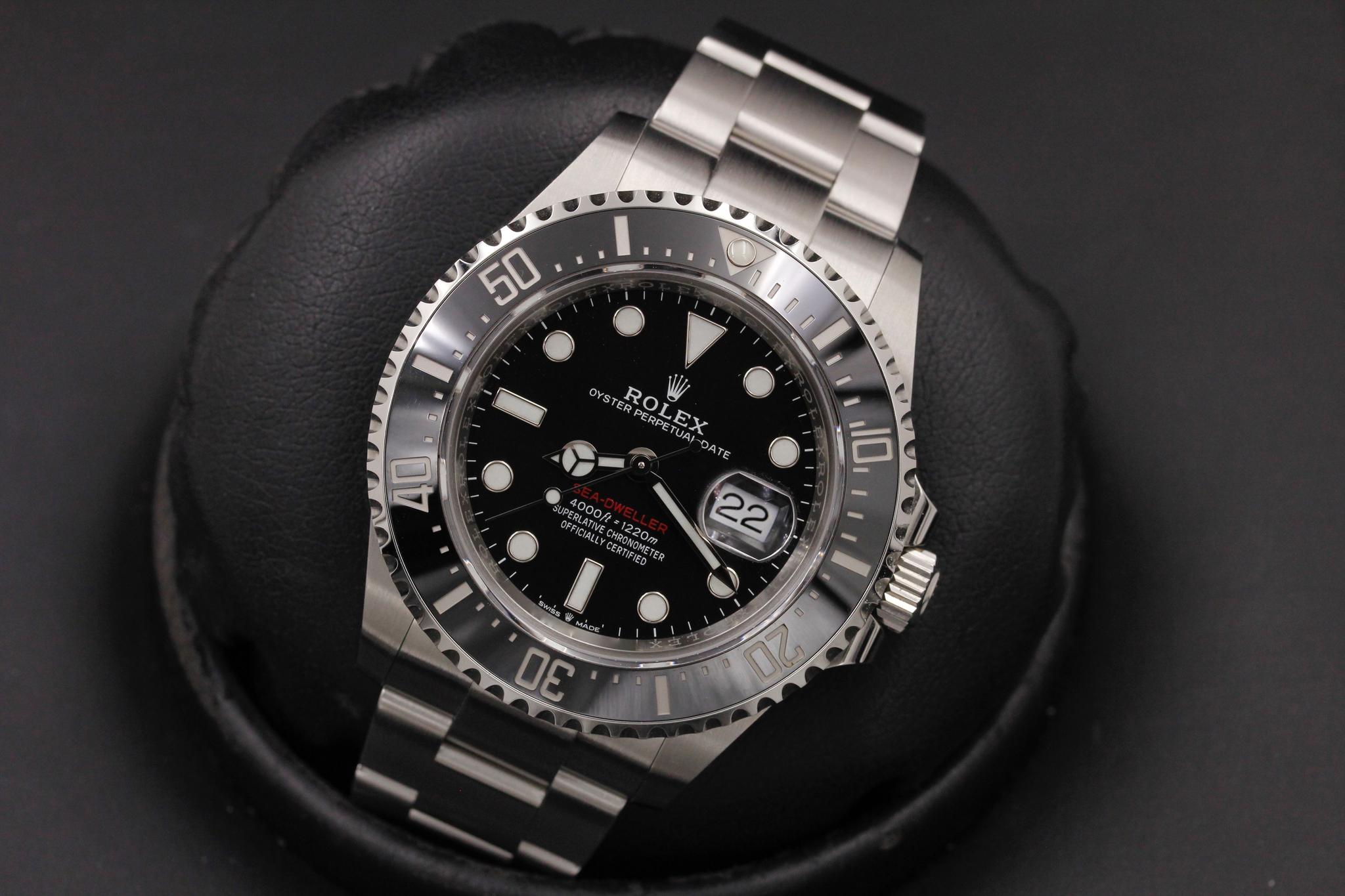 Watch Image 9