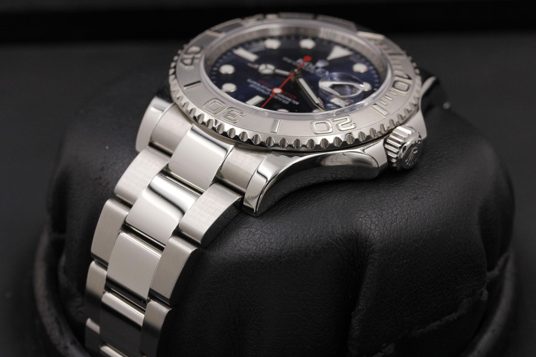 Watch Image 2