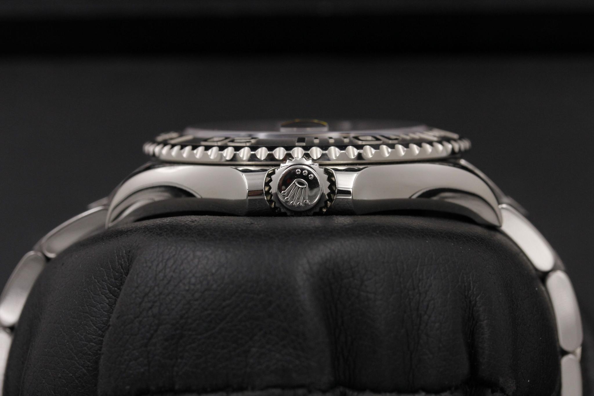 Watch Image 3