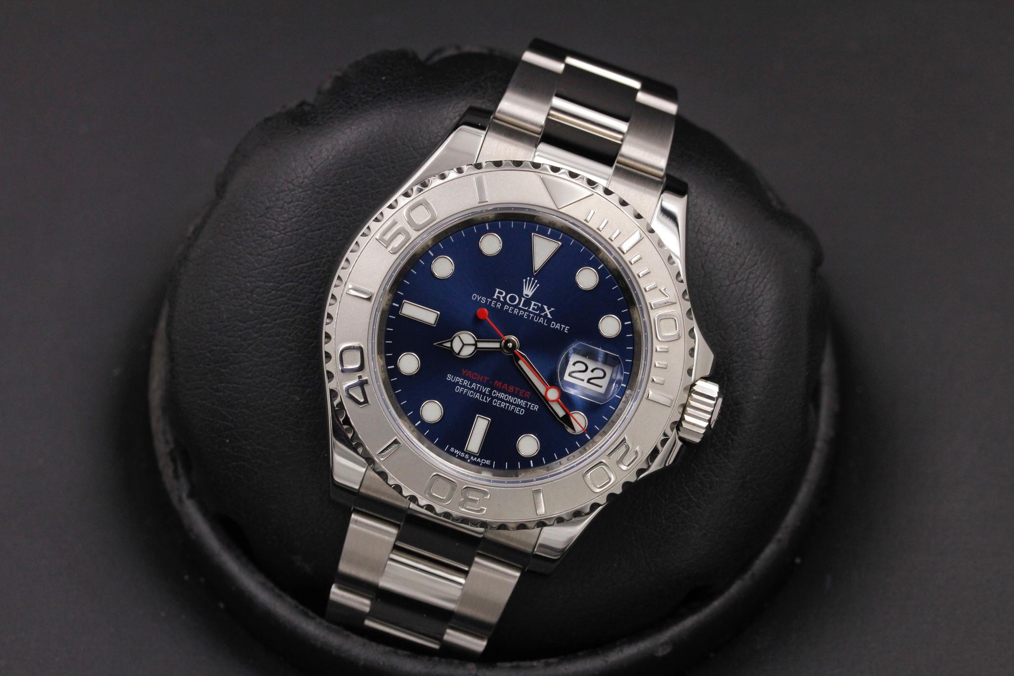 Watch Image 9