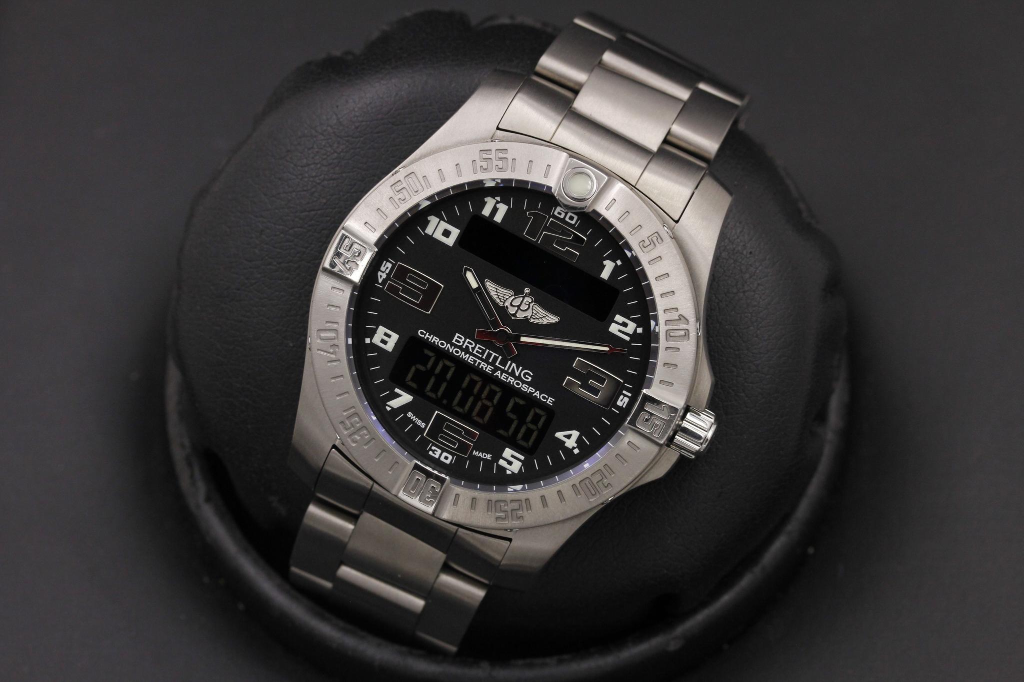 Watch Image 9