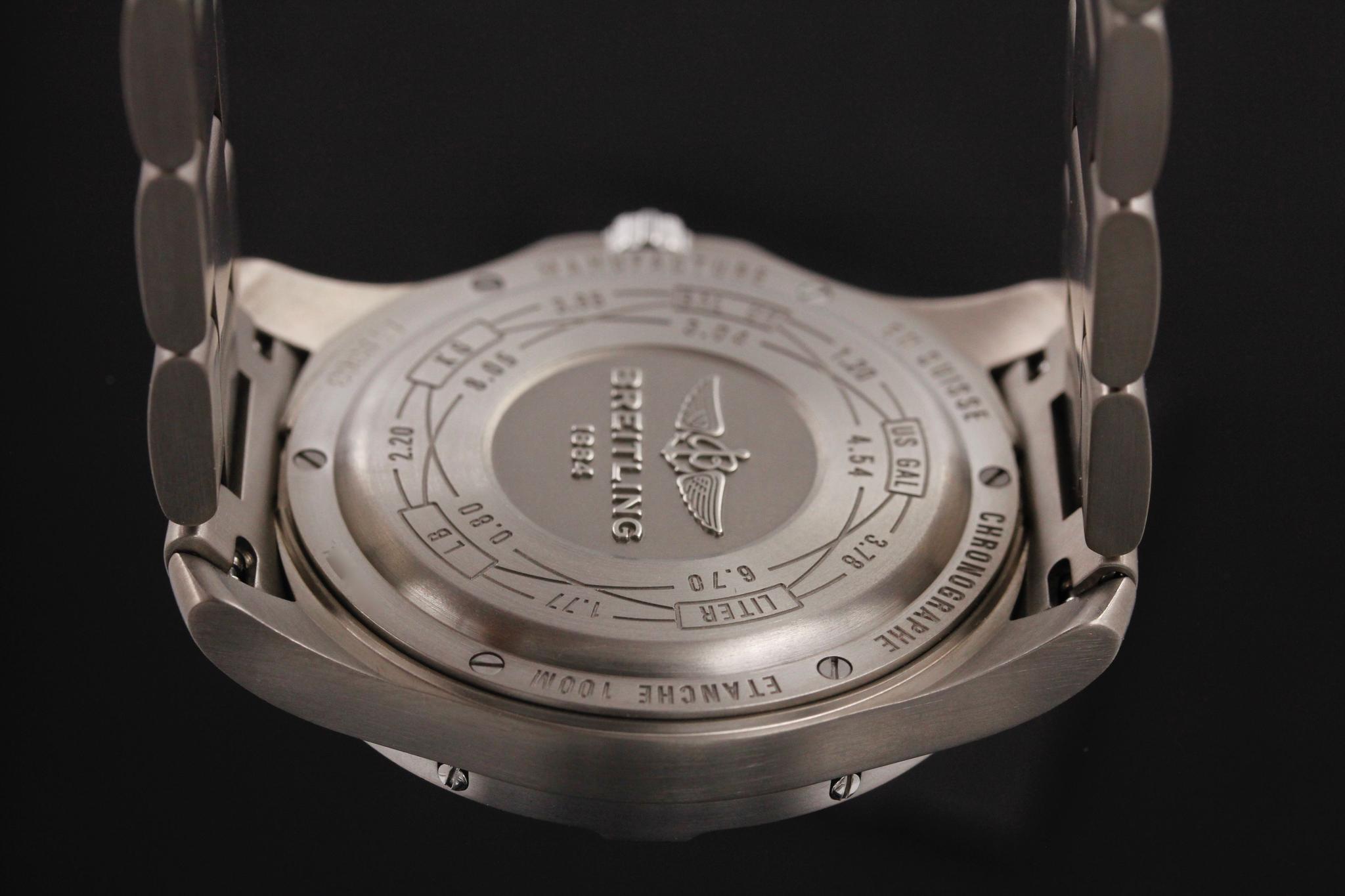 Watch Image 7