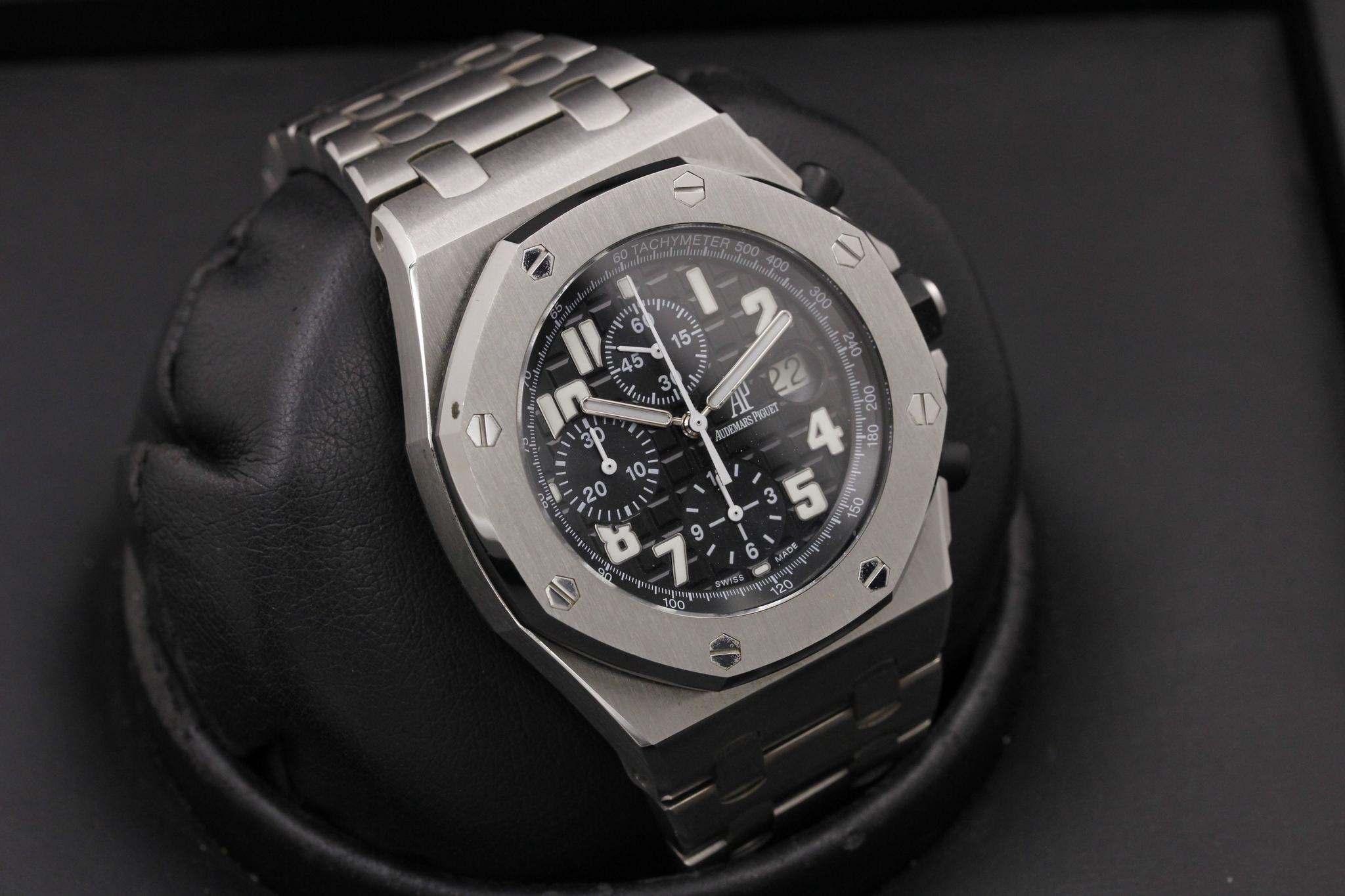 Watch Image 10