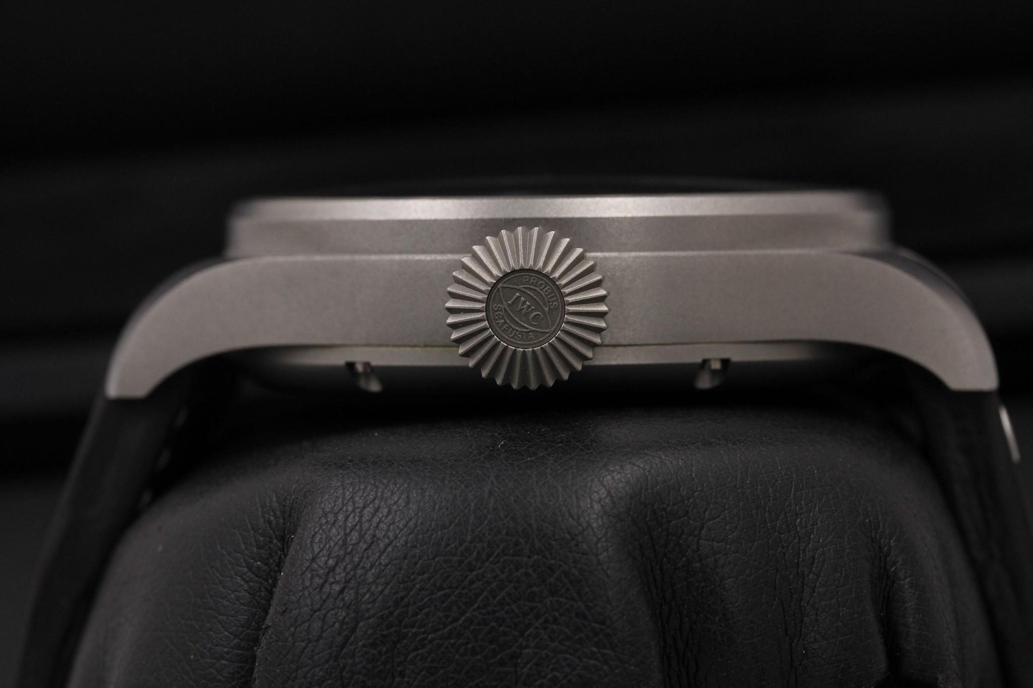 Watch Image 3
