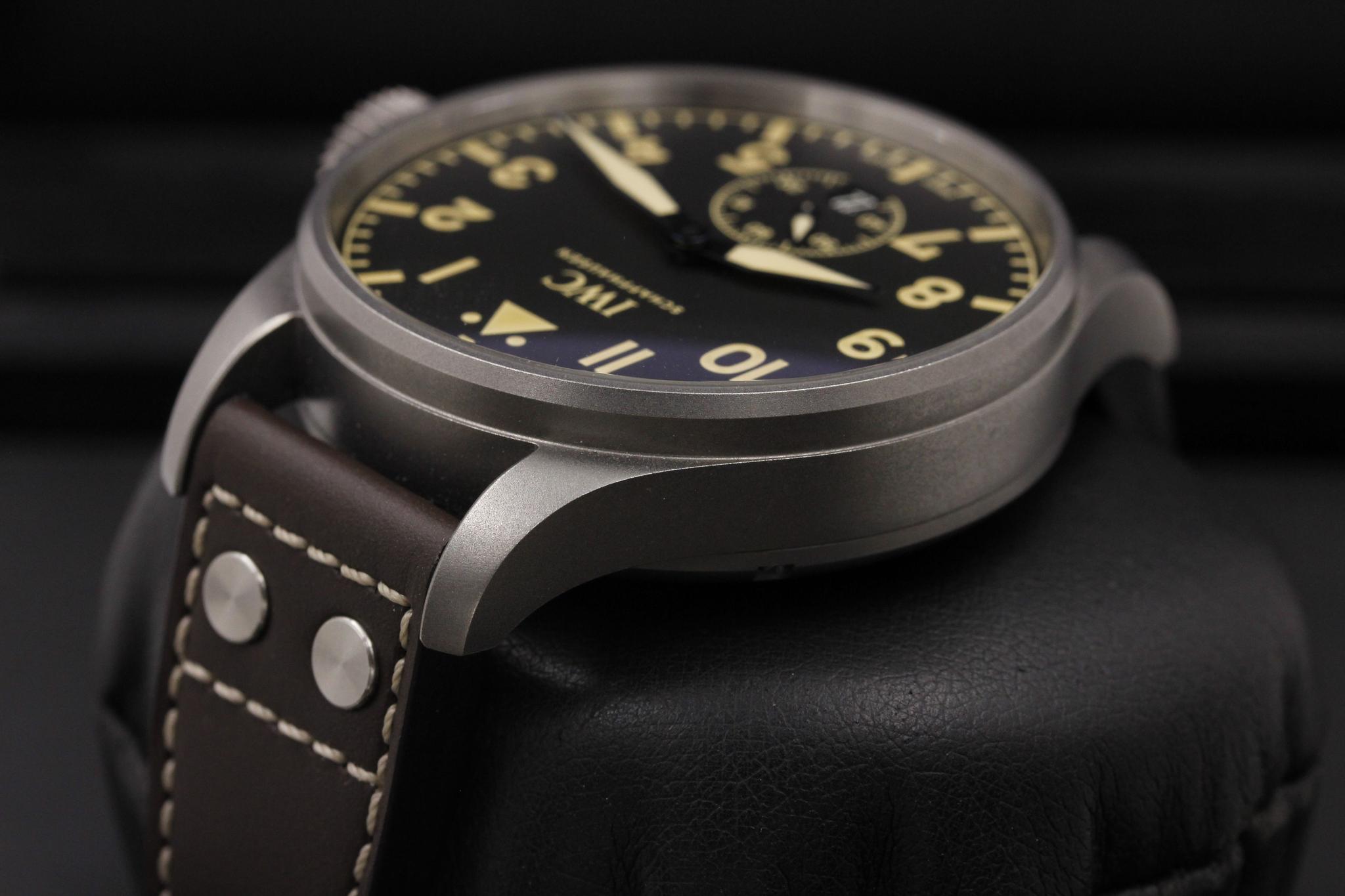 Watch Image 5