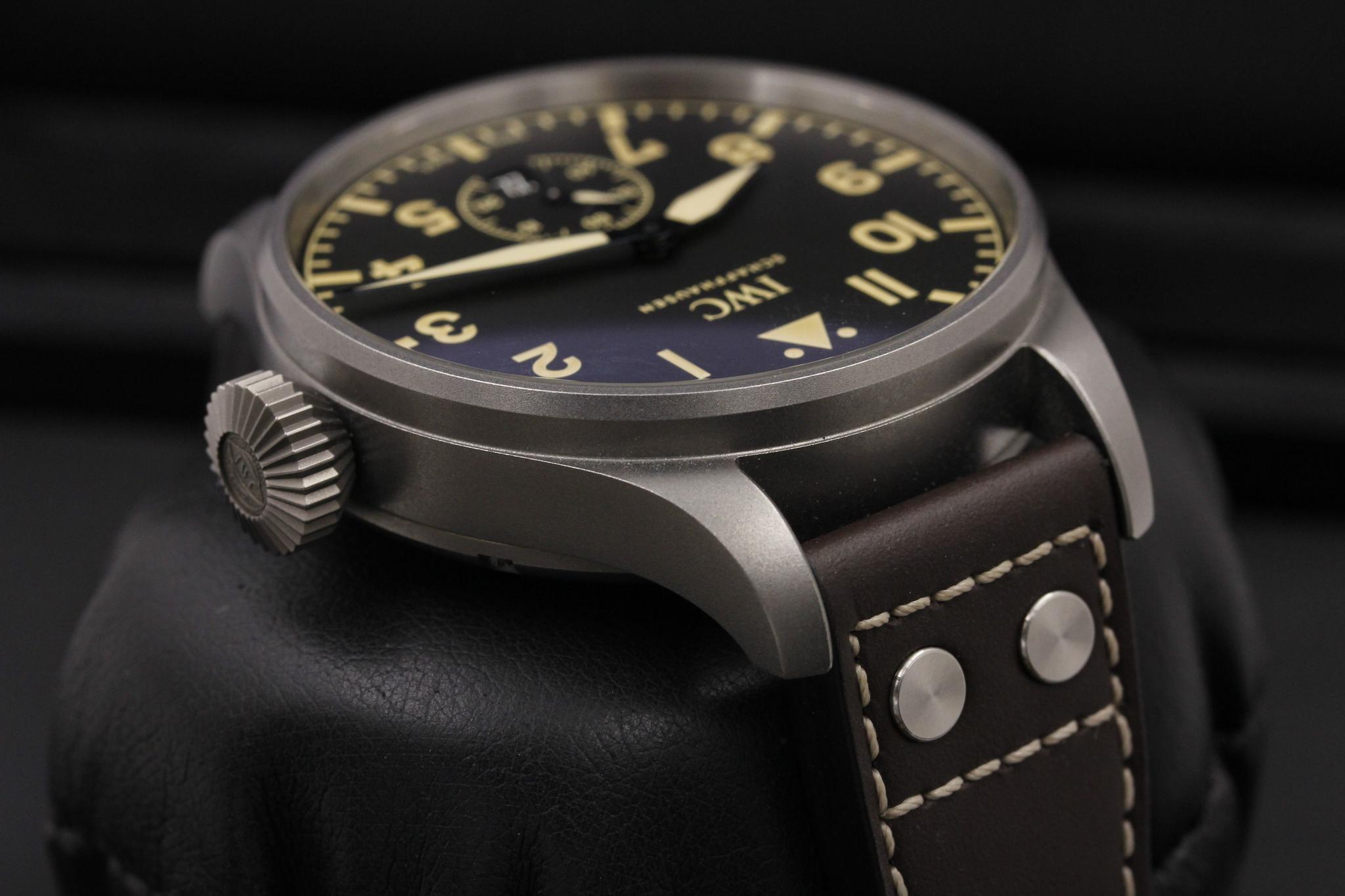 Watch Image 4