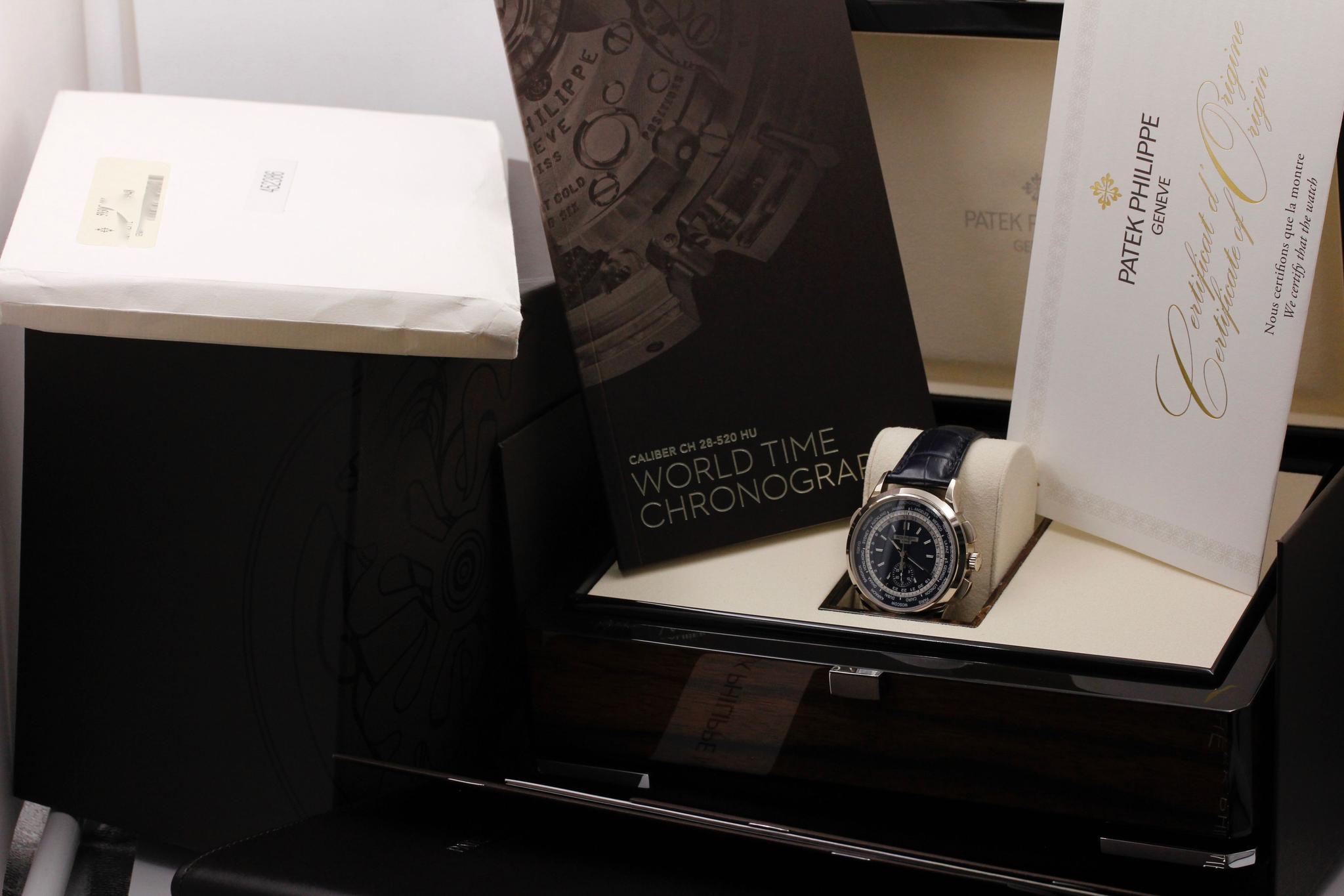 Watch Image 13