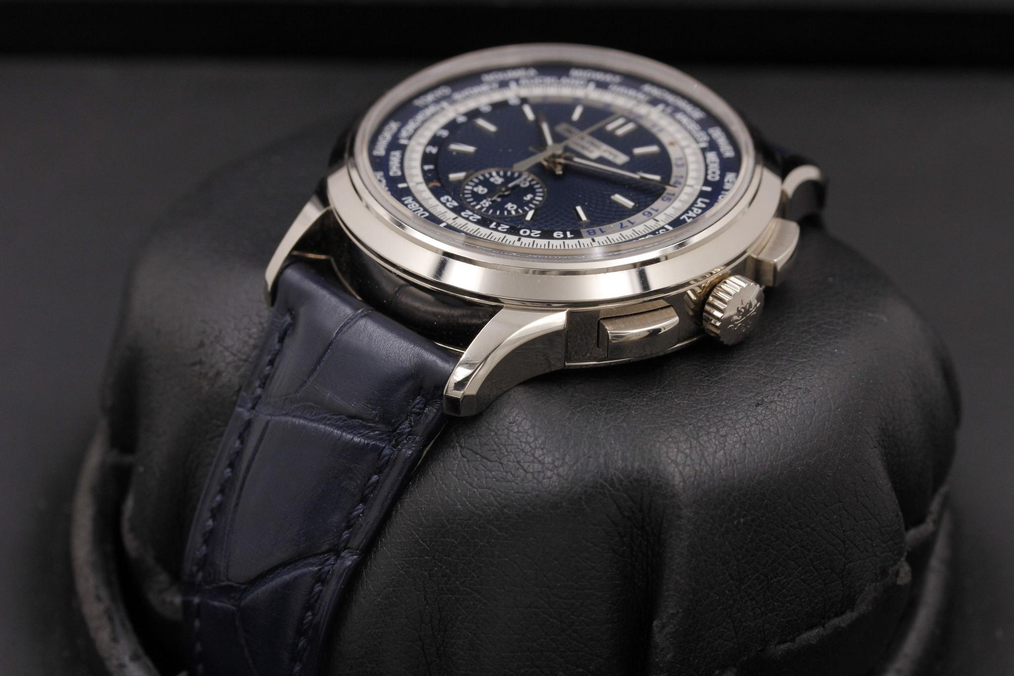 Watch Image 2