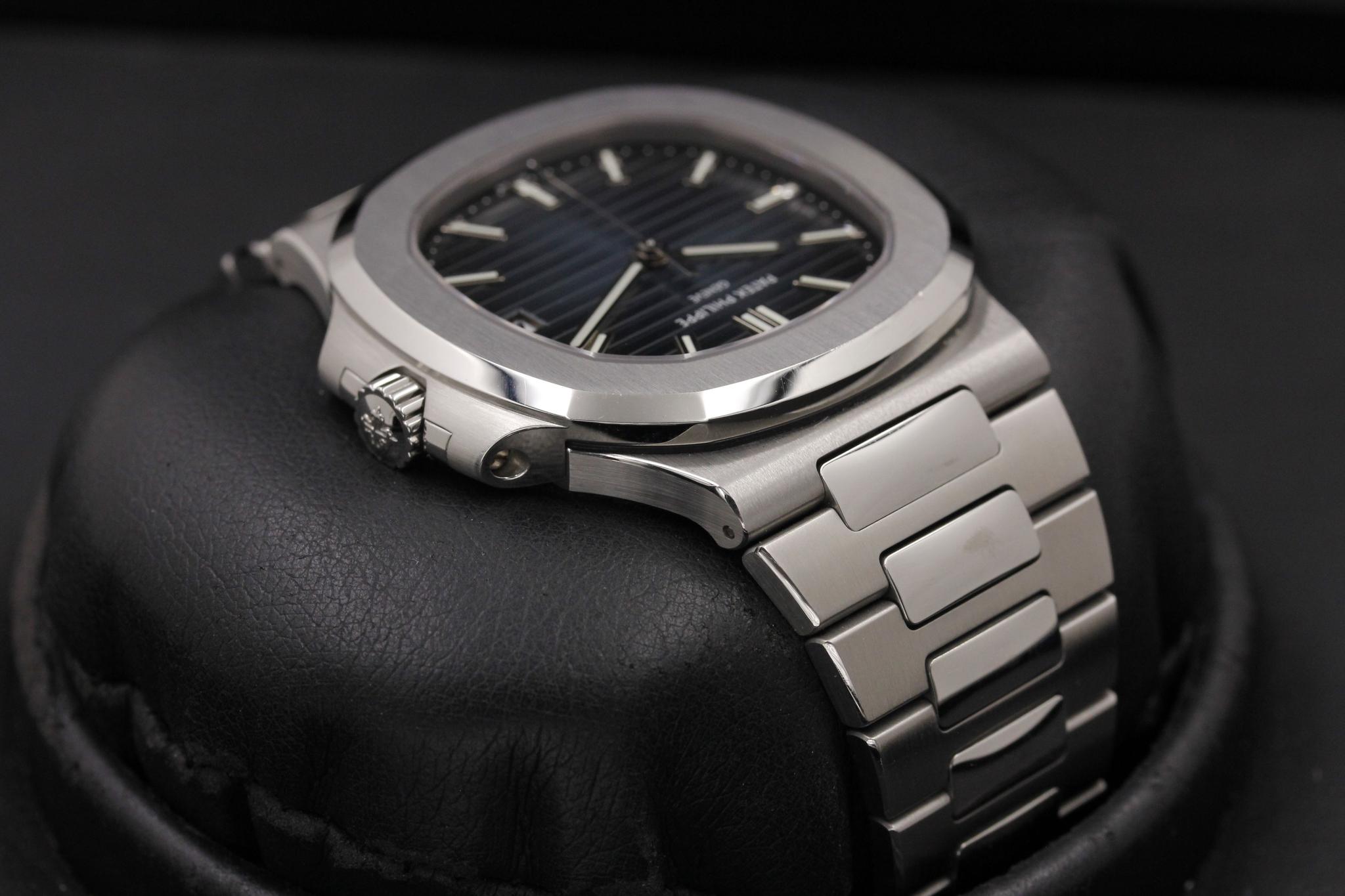 Watch Image 4