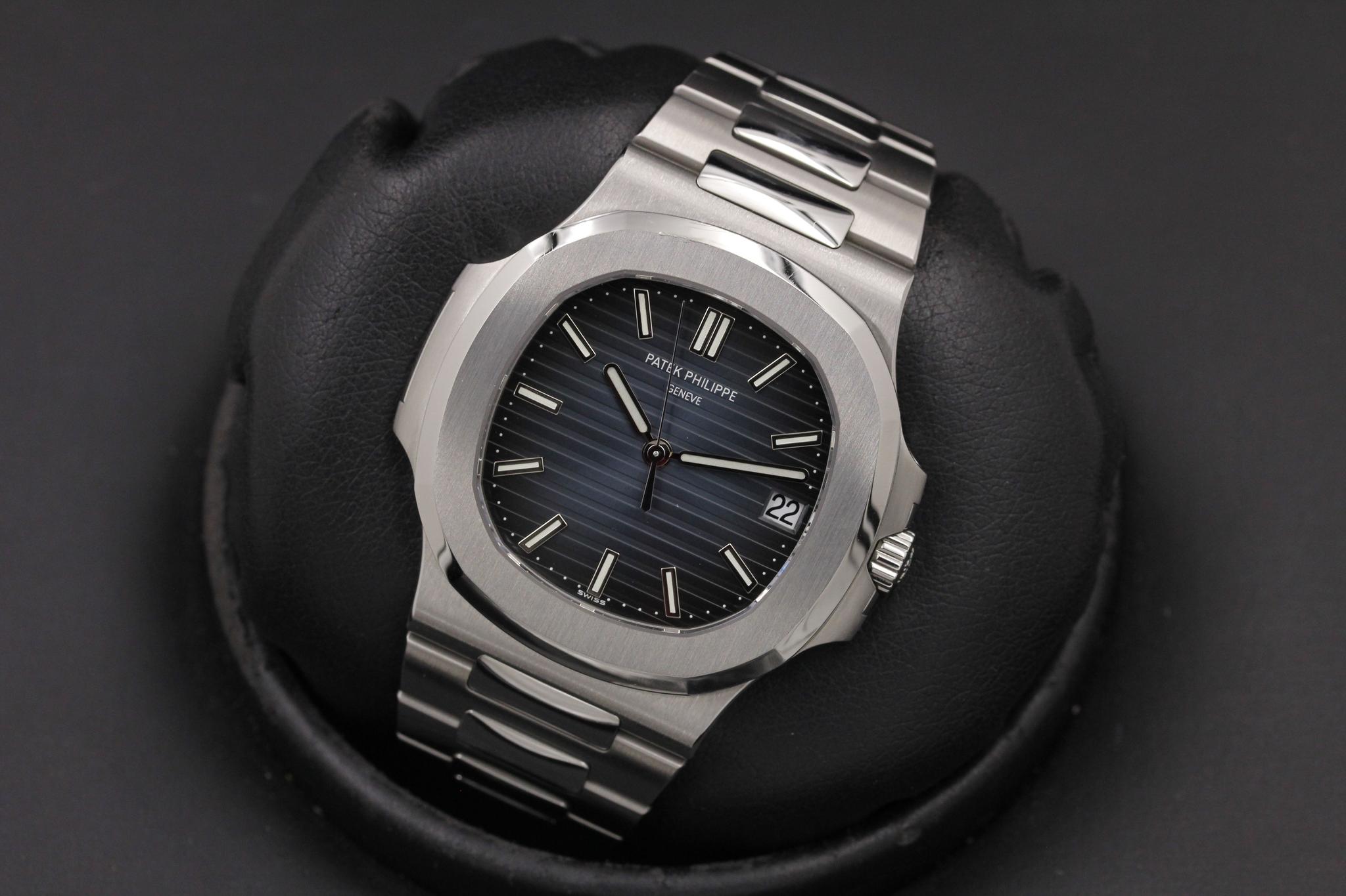 Watch Image 9