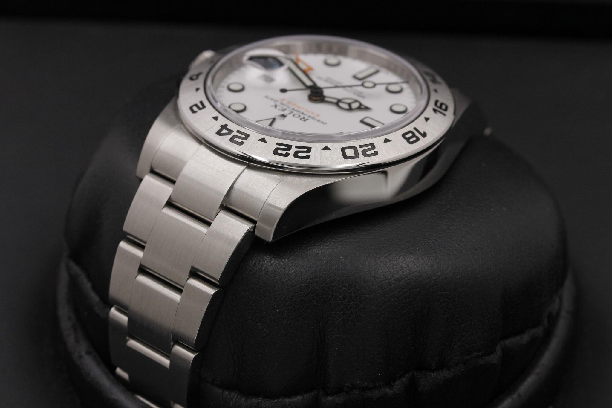 Watch Image 5