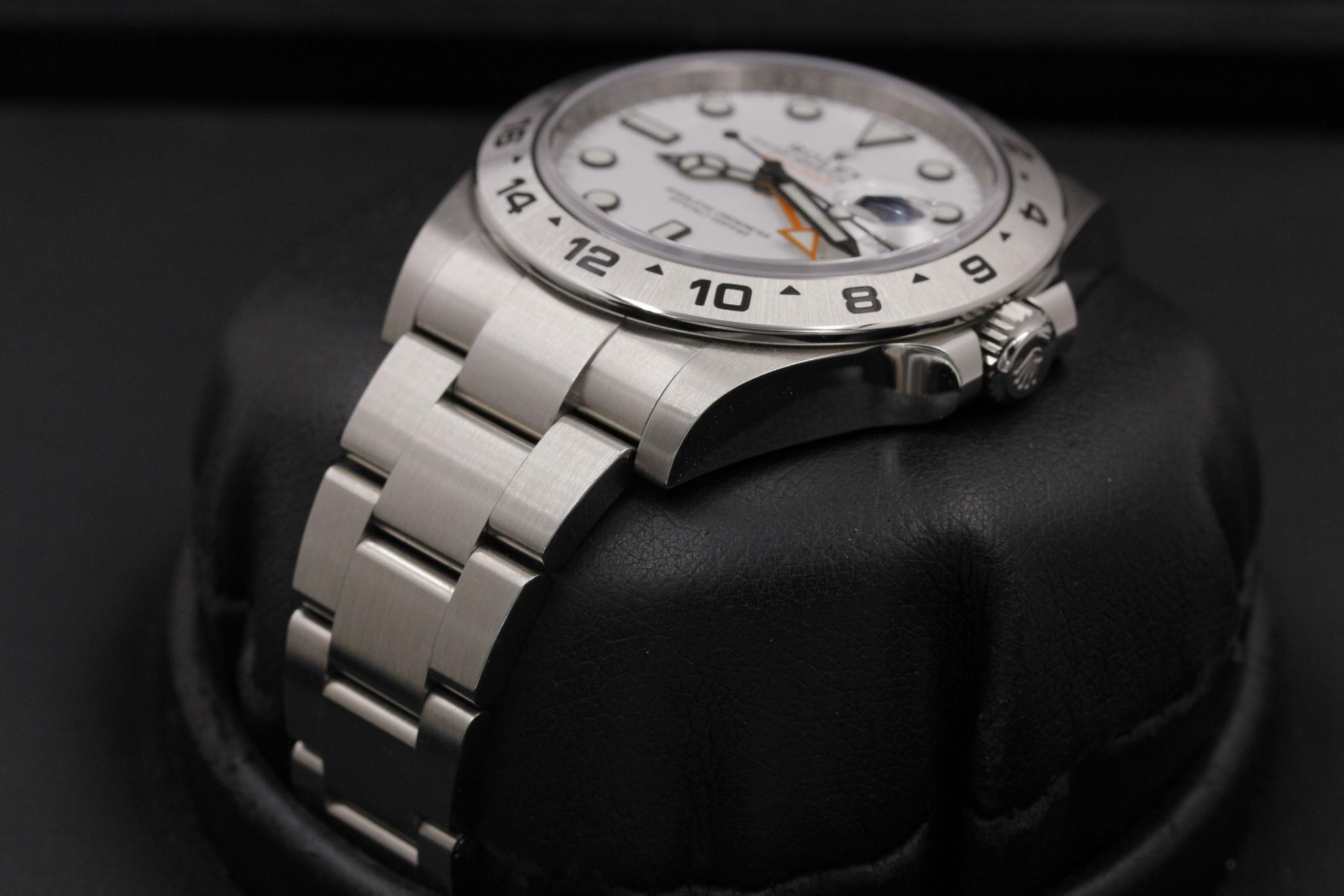 Watch Image 2