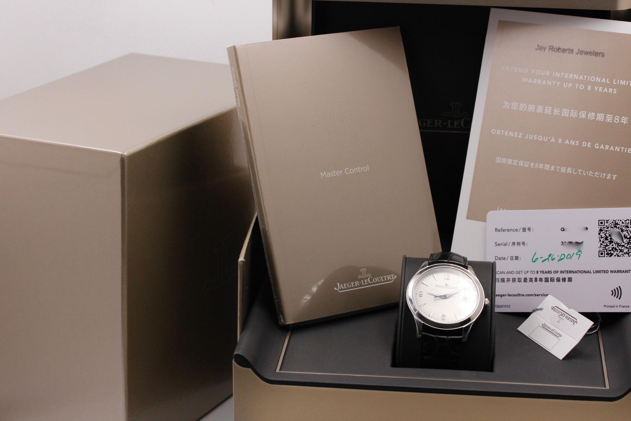 Watch Image 11