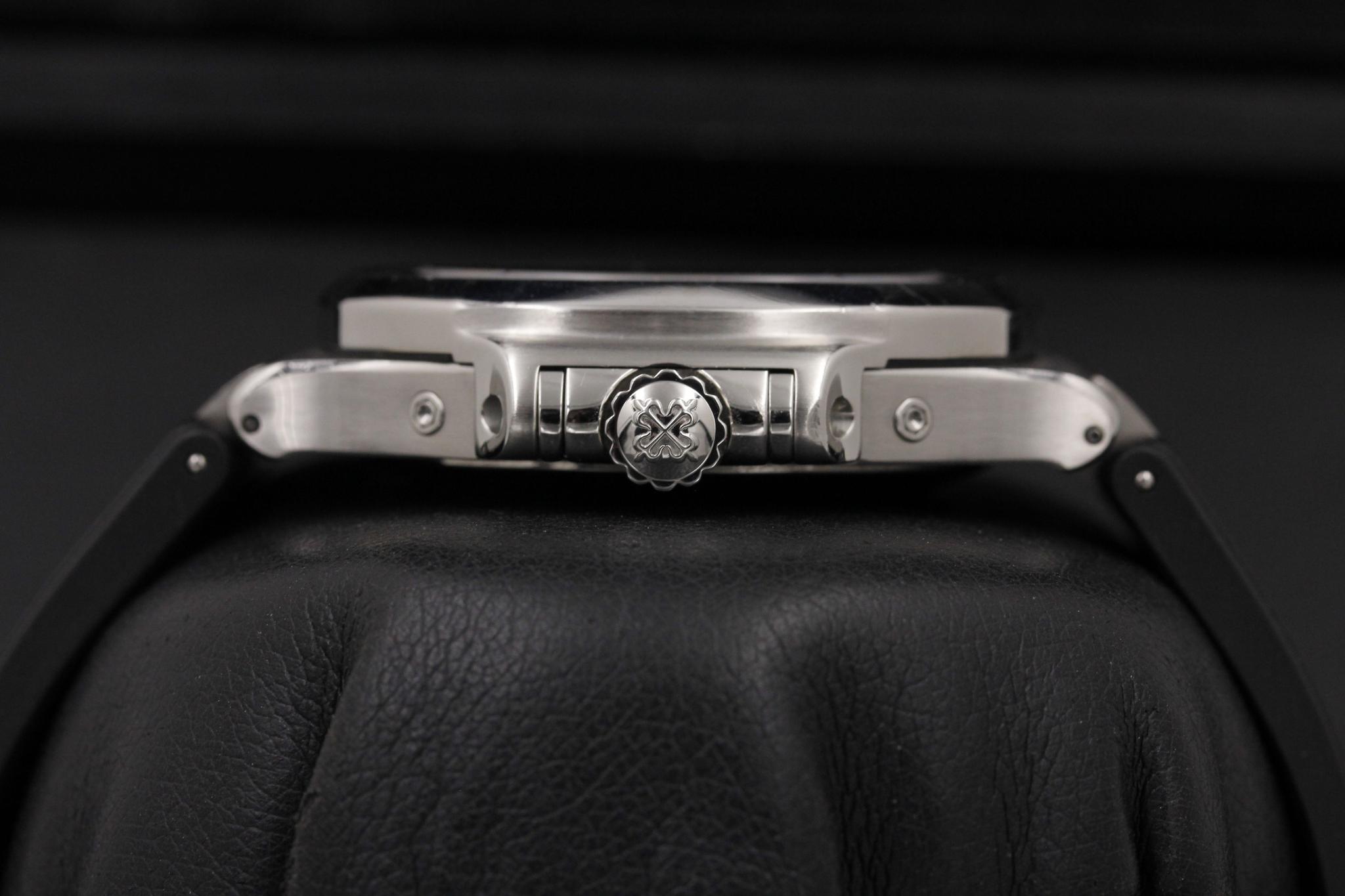 Watch Image 3