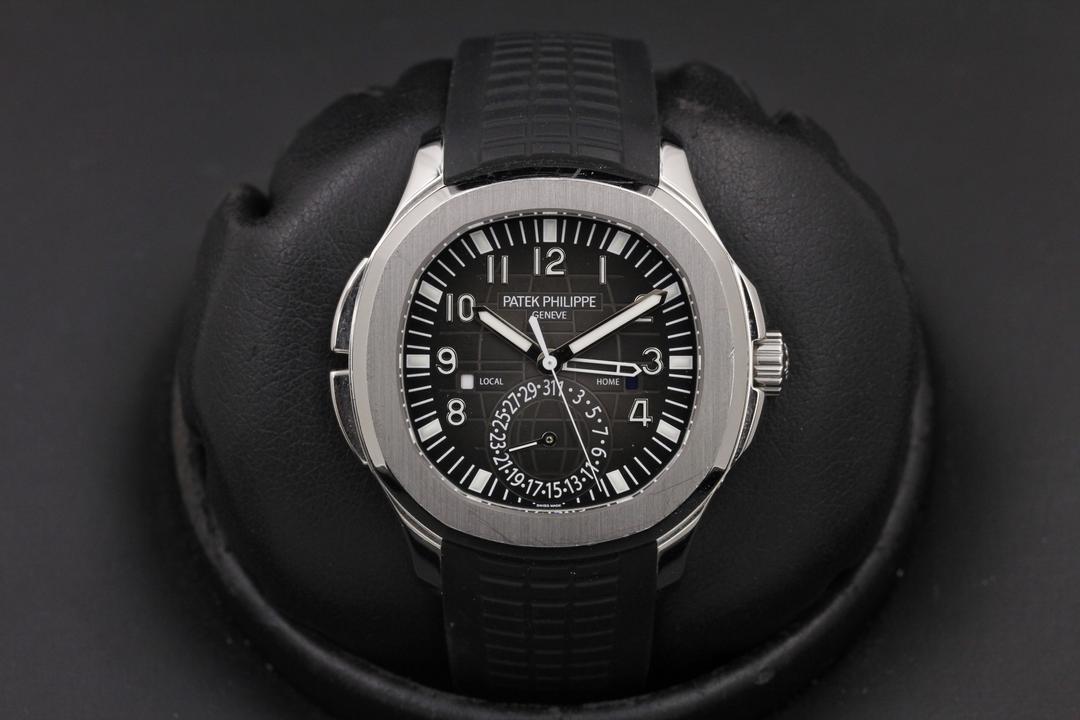 Patek Philippe Aquanaut Travel Time 5164