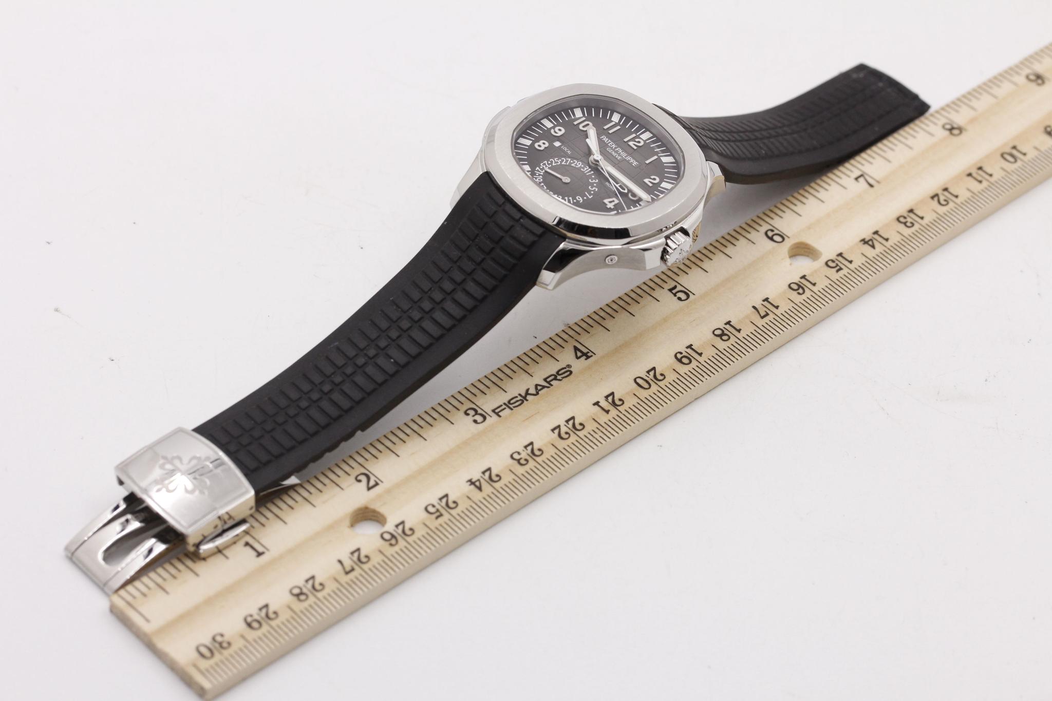 Watch Image 12