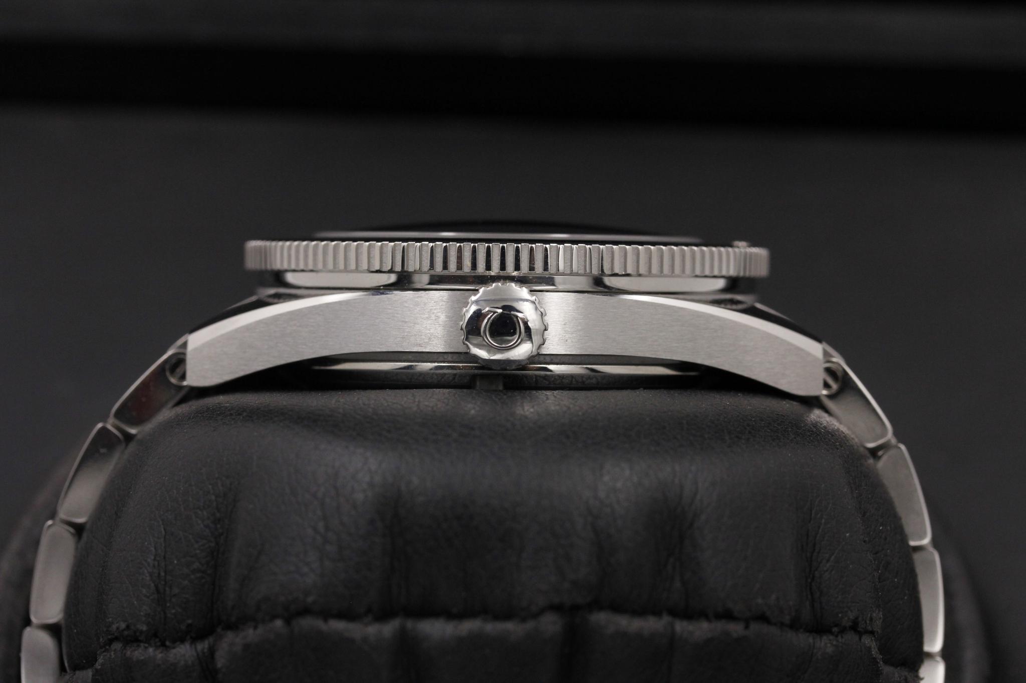 Watch Image 3