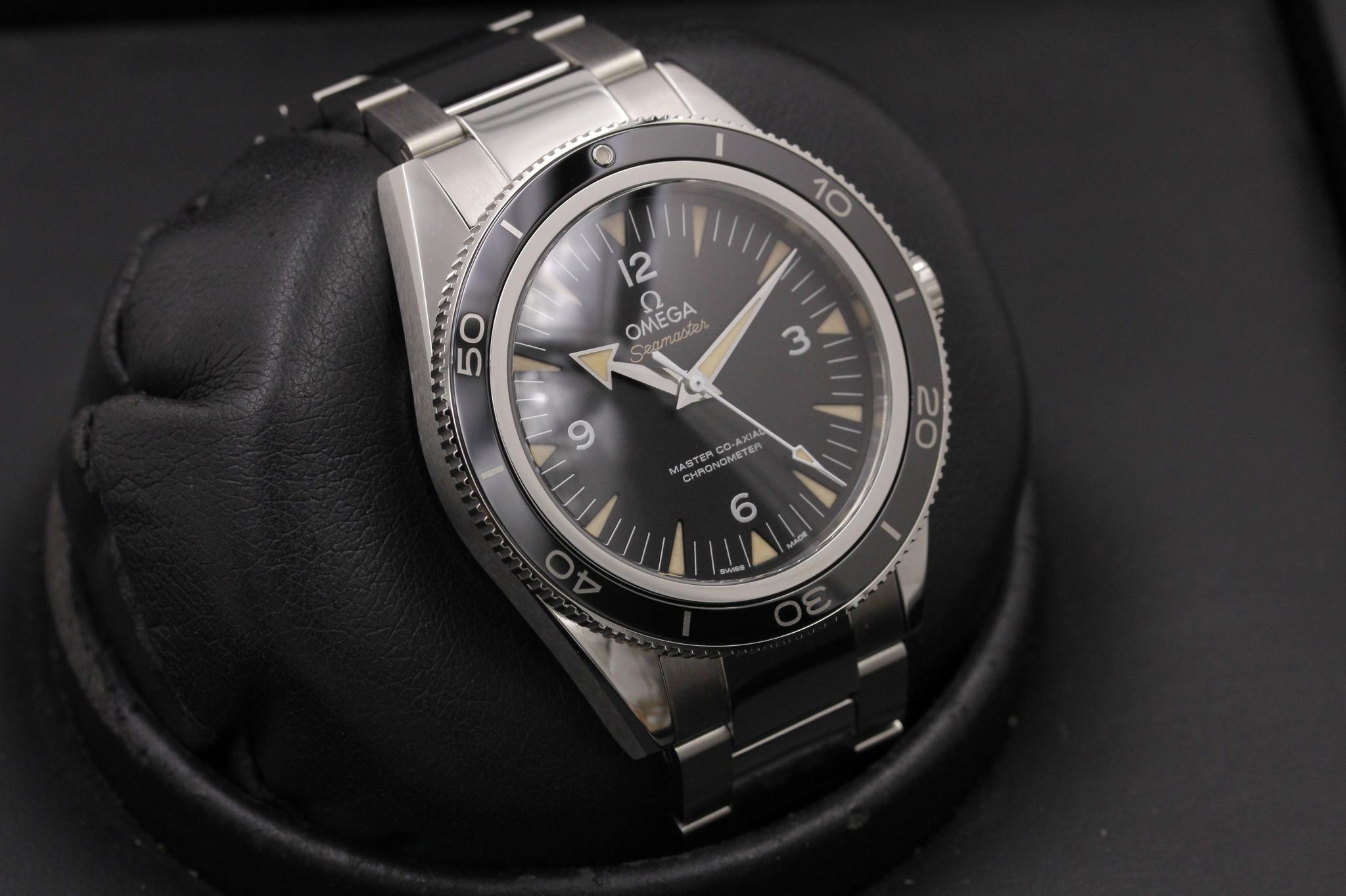 Watch Image 10