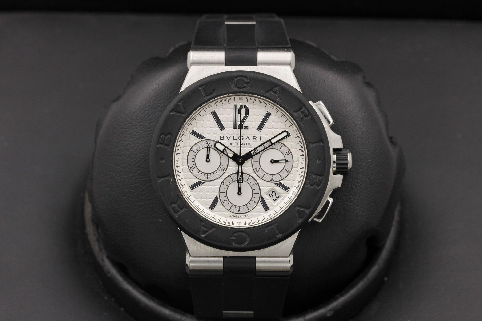Watch Image 1