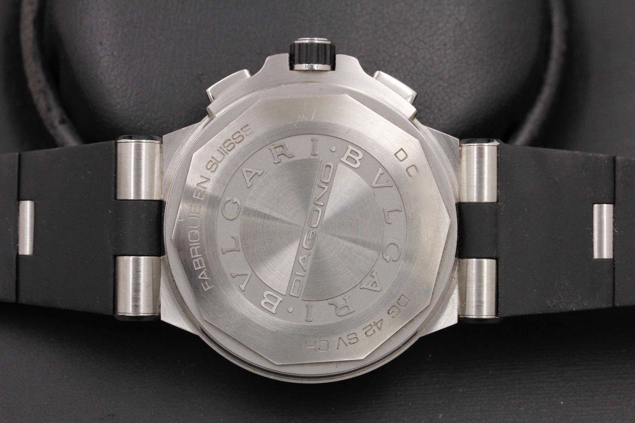 Watch Image 7